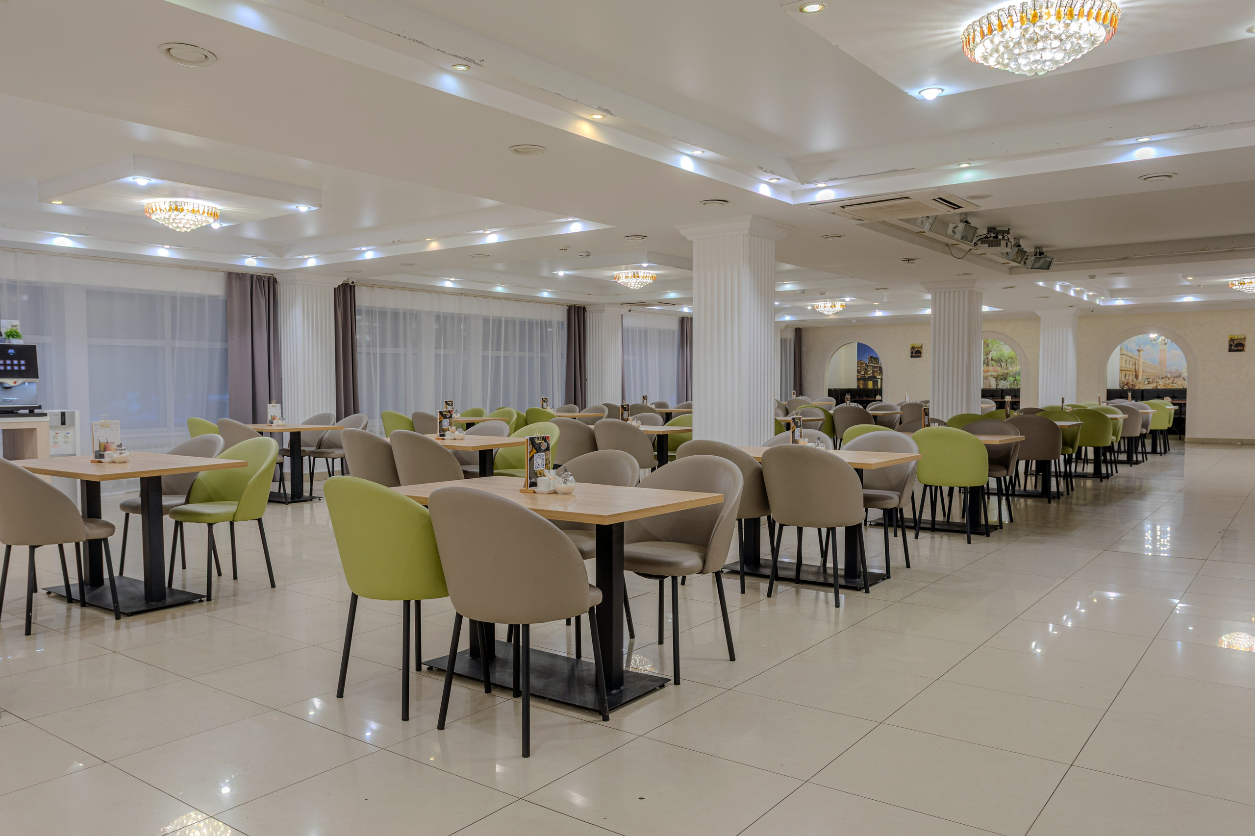 Амакс Сити-отель Уфа, фото Алексея Муравьёва, современный отель,Лобби Амакс Сити-отеля, съёмка фотографа Алексея Муравьёва, гостиничный интерьер,Номера отеля Амакс Сити Уфа, работа фотографа Алексея Муравьёва, комфортабельное размещение,Ресторан Амакс Сити-отеля, фото Алексея Муравьёва, гостиничная кухня,Рецепция Амакс Сити Уфа, съёмка Алексея Муравьёва, сервис для гостей,Спа-зона отеля Амакс Сити, фото Алексея Муравьёва, оздоровительные услуги,Конференц-зал Амакс Сити-отеля, работа фотографа Алексея Муравьёва, бизнес-мероприятия,Лифт отеля Амакс Сити Уфа, съёмка Алексея Муравьёва, современный дизайн,Номера люкс Амакс Сити, фото Алексея Муравьёва, премиальный комфорт,Зона отдыха Амакс Сити-отеля, работа фотографа Алексея Муравьёва, релакс для гостей,Инфраструктура Амакс Сити Уфа, съёмка Алексея Муравьёва, гостиничные услуги,Паркинг отеля Амакс Сити, фото Алексея Муравьёва, безопасность гостей,Вестибюль Амакс Сити, работа фотографа Алексея Муравьёва, элегантность интерьера,Номера стандарт Амакс Сити-отеля, съёмка Алексея Муравьёва, удобство проживания,Общественные зоны Амакс Сити Уфа, фото Алексея Муравьёва, современный дизайн,Ресторан и бар Амакс Сити, работа фотографа Алексея Муравьёва, гастрономические предложения,Интерьер отеля Амакс Сити Уфа, фото Алексея Муравьёва, гостиничный стиль,Мебель номеров Амакс Сити, съёмка Алексея Муравьёва, комфорт для постояльцев,Освещение отеля Амакс Сити, работа фотографа Алексея Муравьёва, уют для гостей,Терраса Амакс Сити-отеля, фото Алексея Муравьёва, панорамный вид