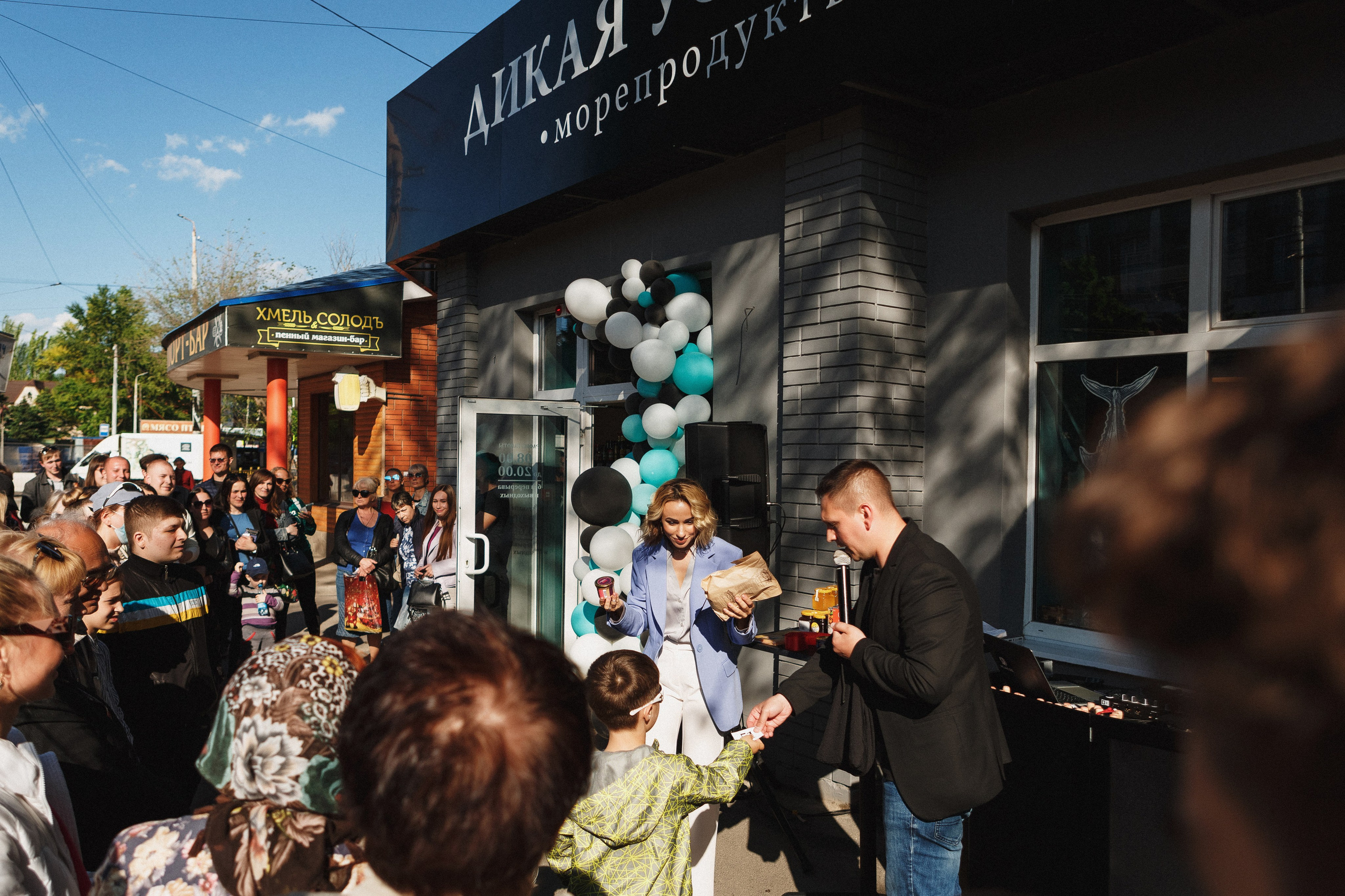 Открытие Сети Магазинов морепродуктов 'Дикая Устрица' в Таганроге. Свадебный и семейный фотограф в Таганроге Бакарюк Антон