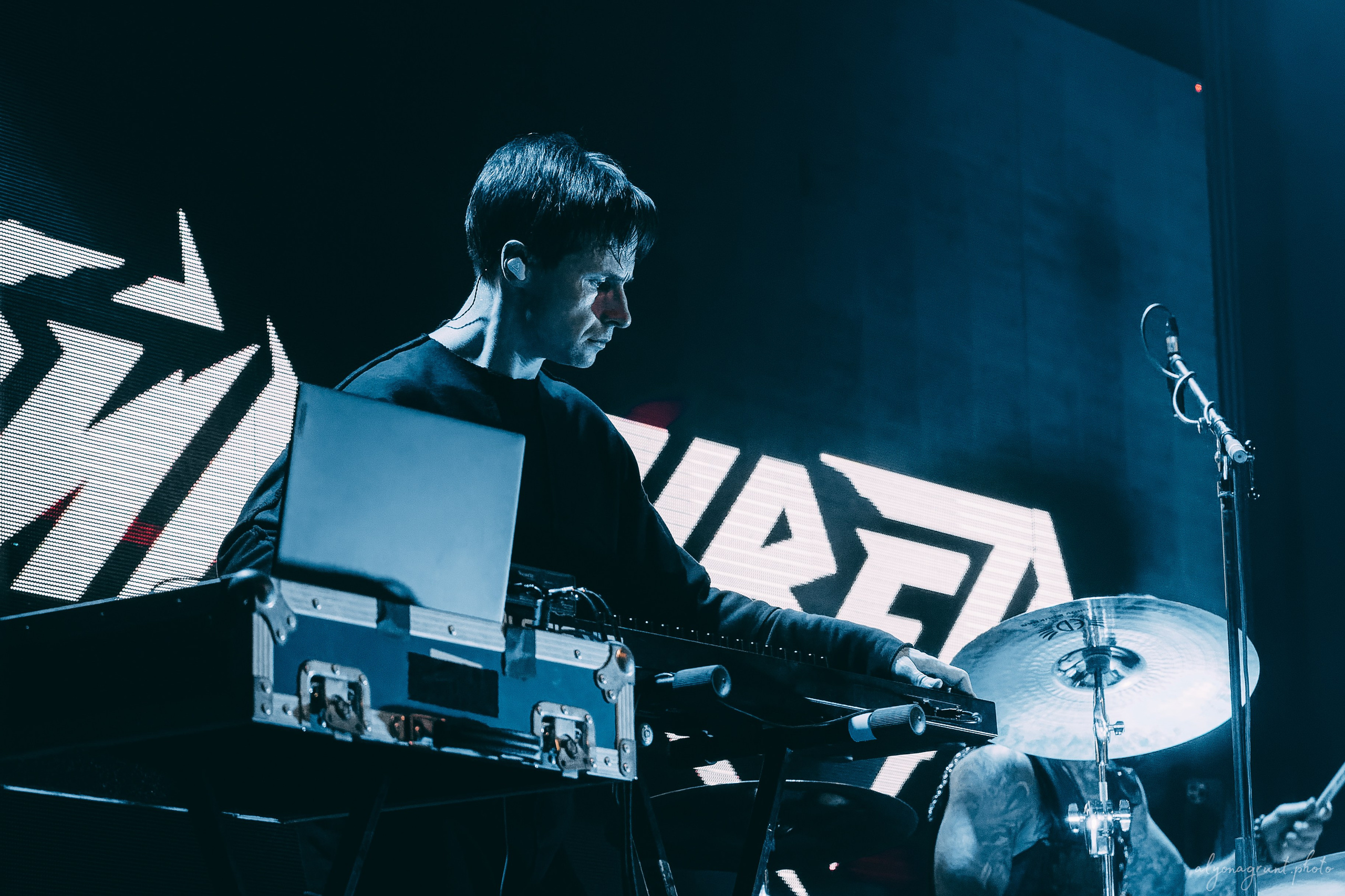 Таймсквер, фоторепортаж, СПБ, Космонавт, 14.11.2025. Алена Адрианова: фотограф в Санкт-Петербурге