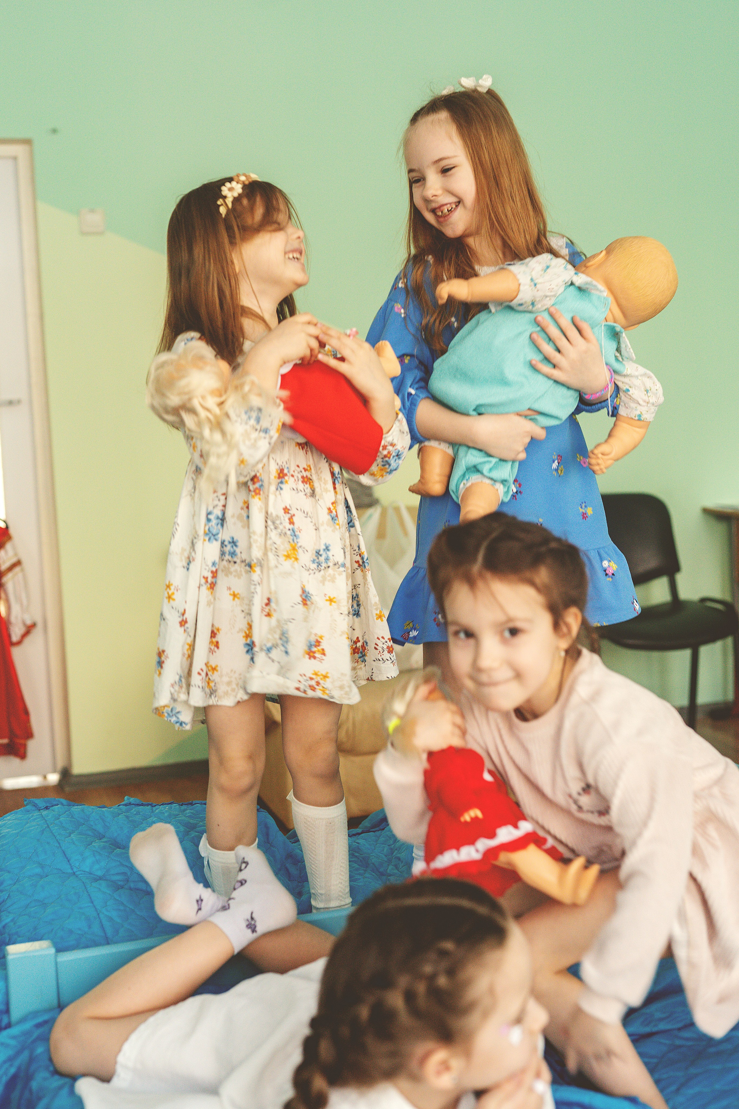 Сад 3. Школьные альбомы и альбомы для детского сада. Юлия Осипова. Москва