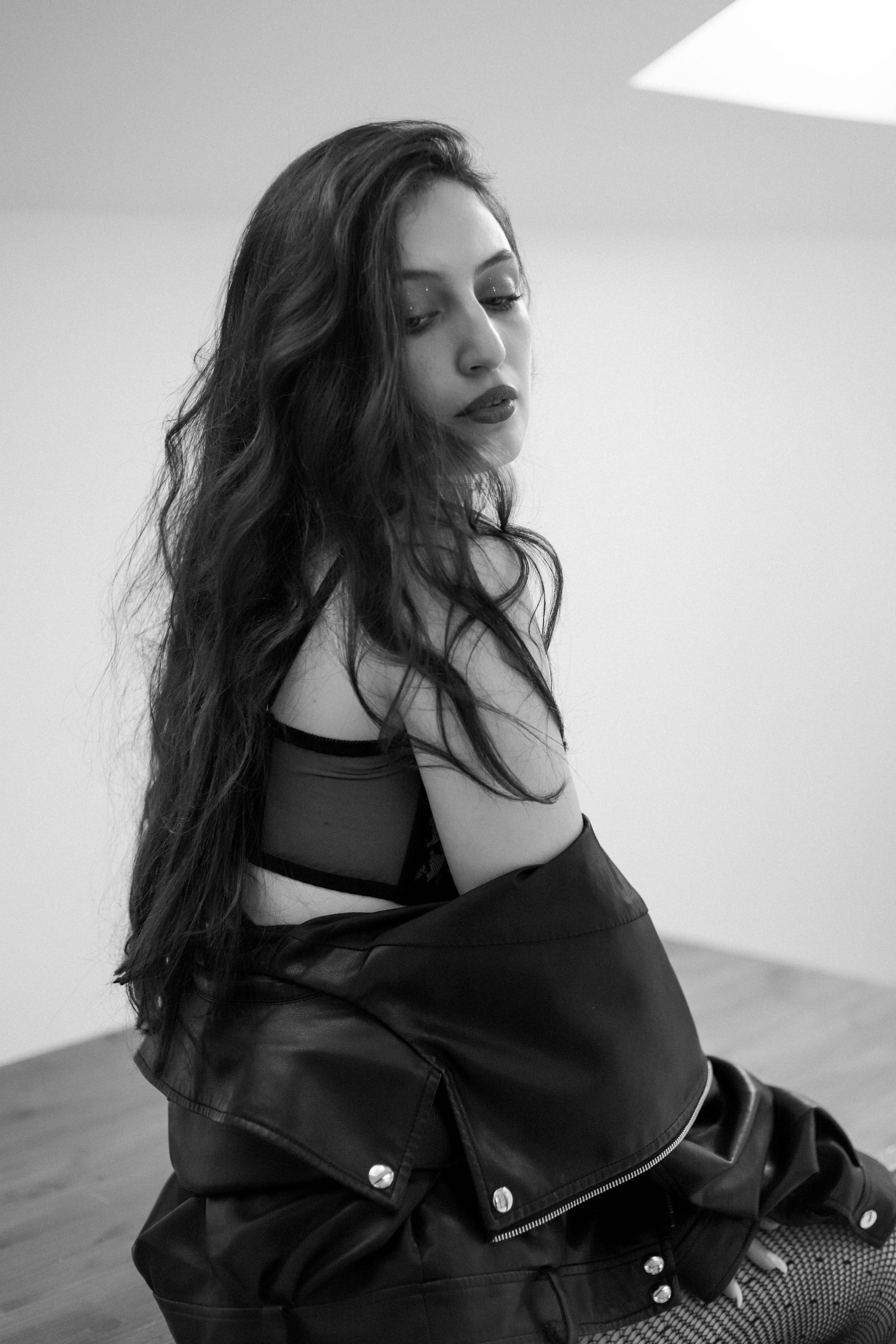 Виолетта. Женский фотограф в Москве Юля Иванова