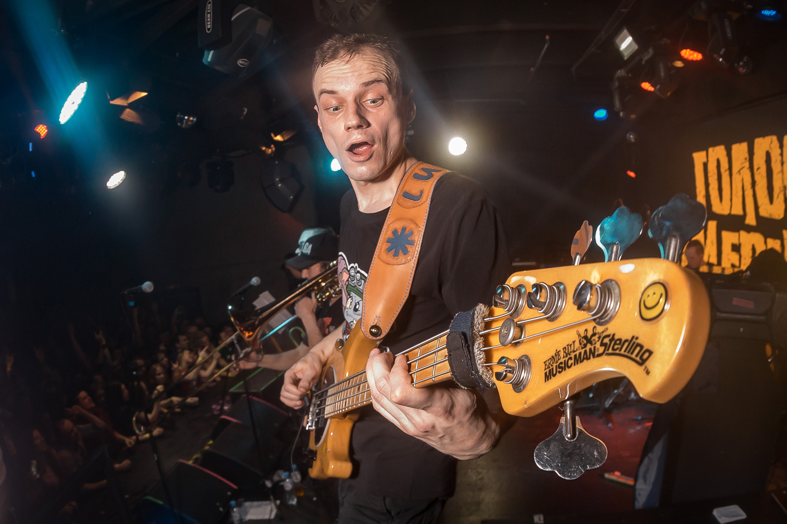 Голос Омерики. Фотографиня Мария Дикова