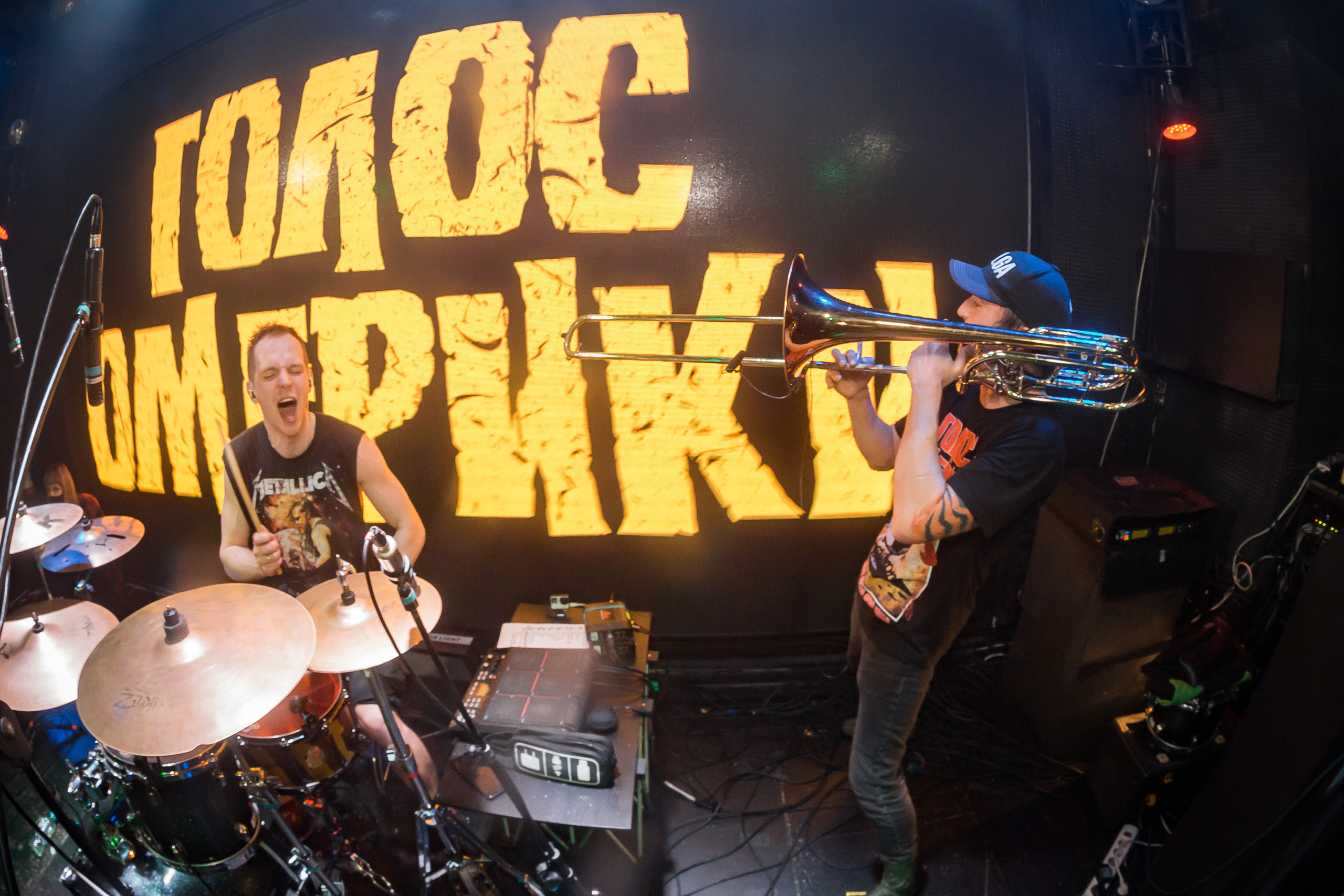 Голос Омерики. Фотографиня Мария Дикова