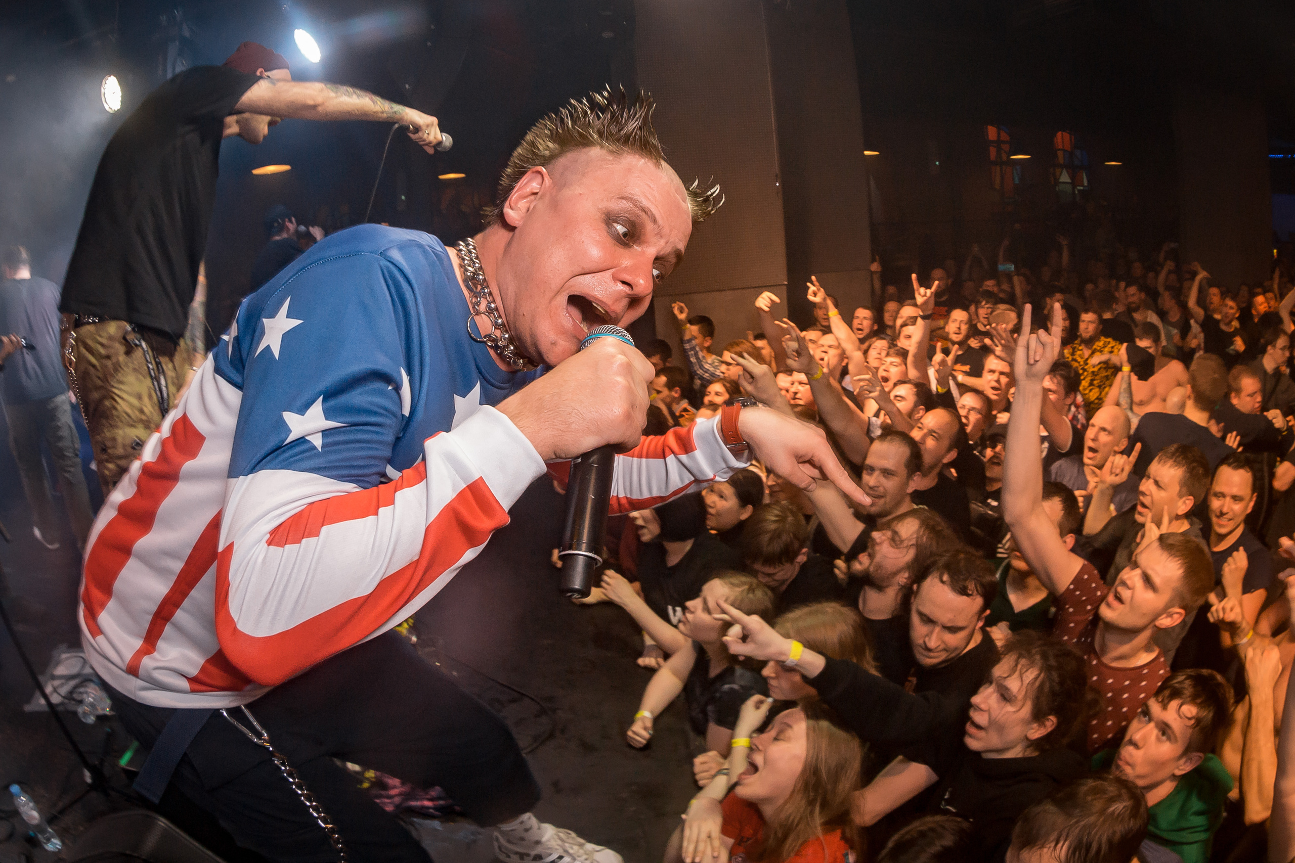 Голос Омерики. Фотографиня Мария Дикова