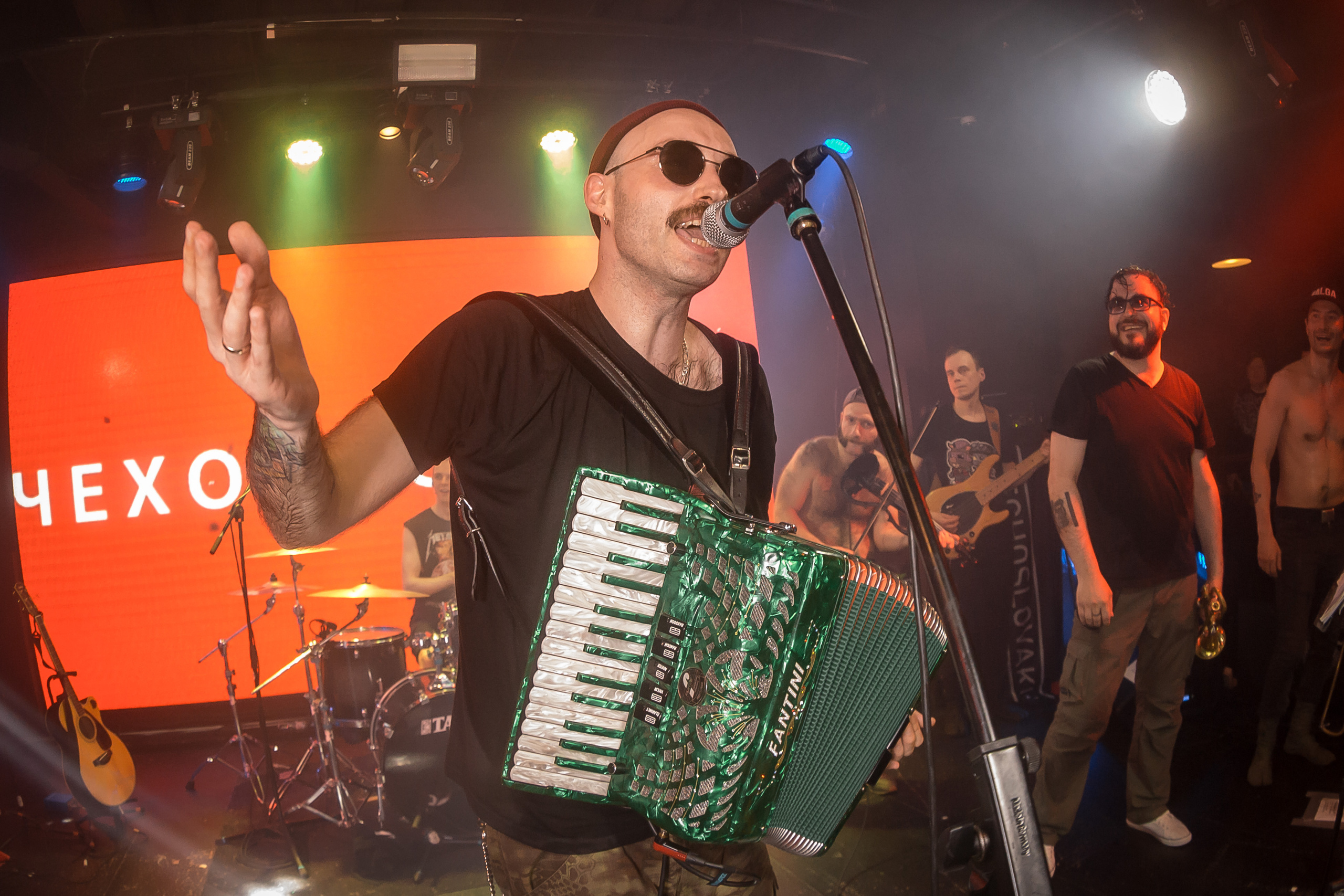 Голос Омерики. Фотографиня Мария Дикова