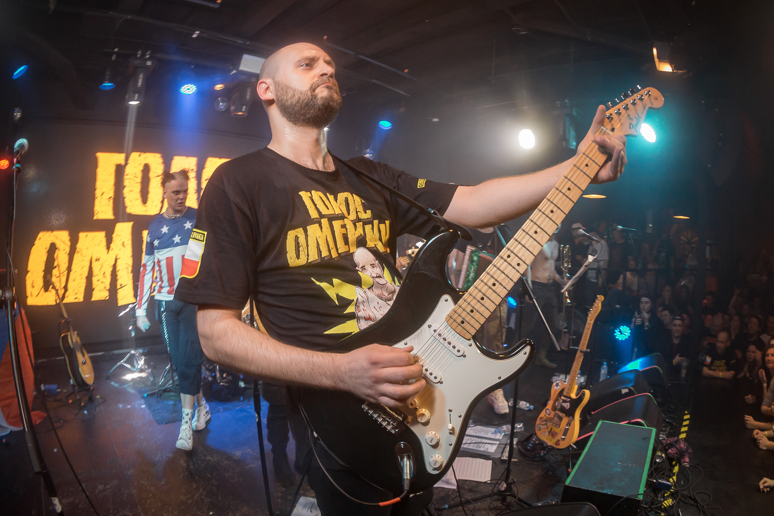 Голос Омерики. Фотографиня Мария Дикова