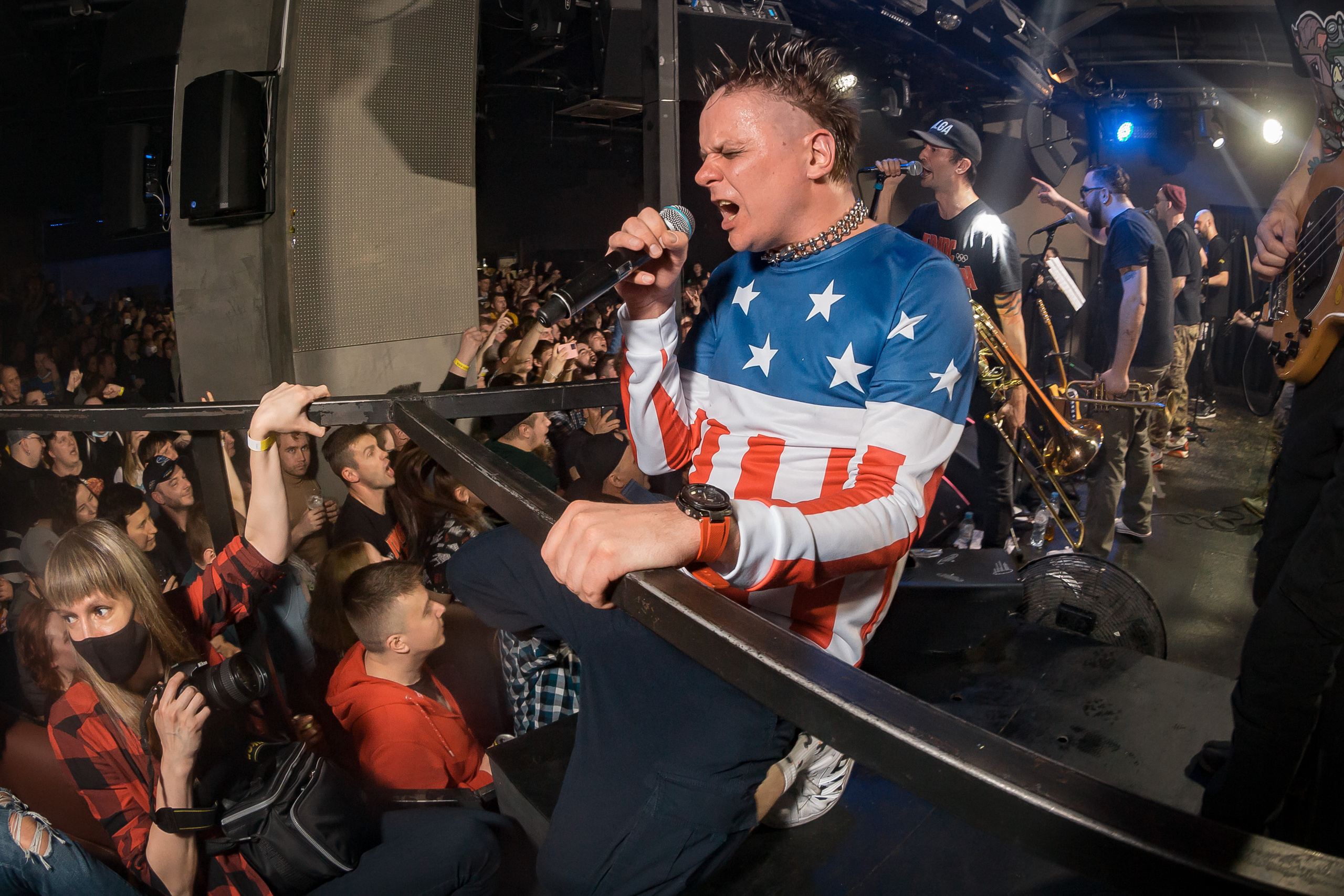 Голос Омерики. Фотографиня Мария Дикова