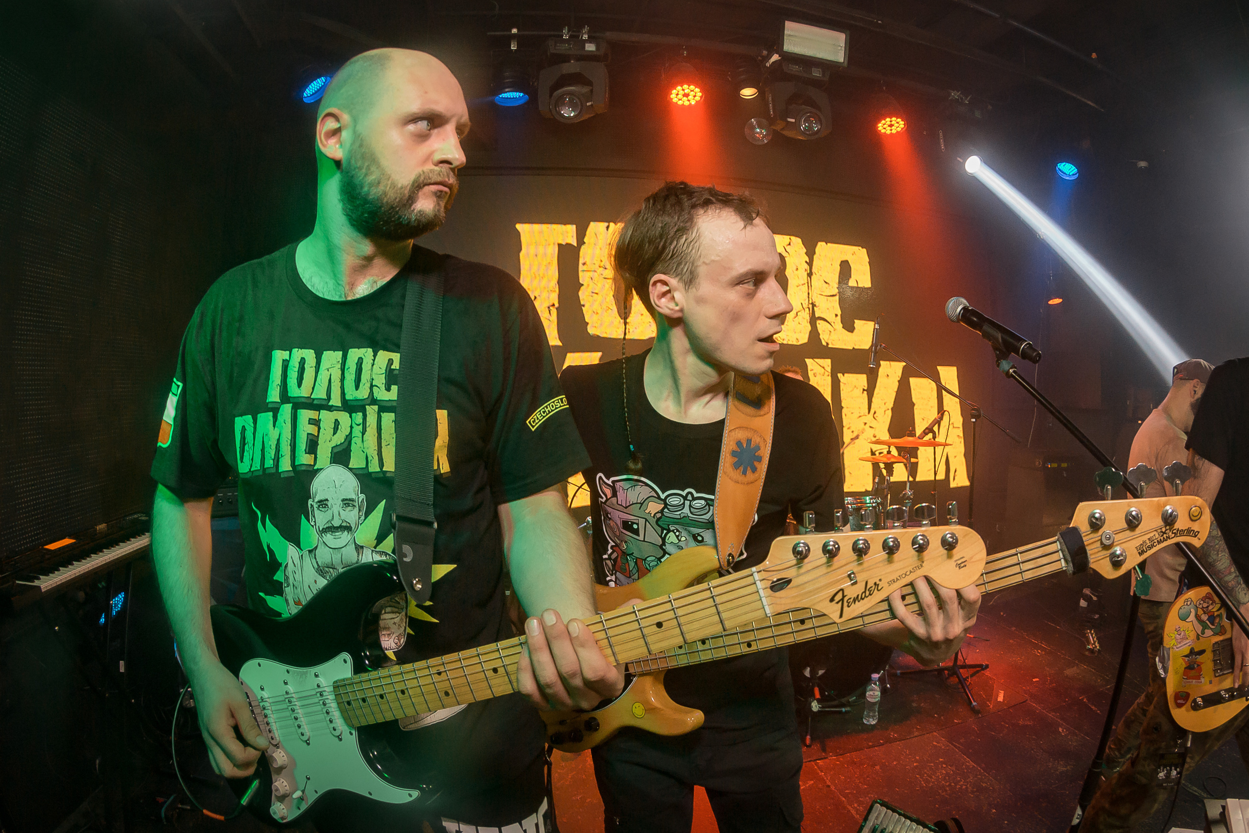 Голос Омерики. Фотографиня Мария Дикова