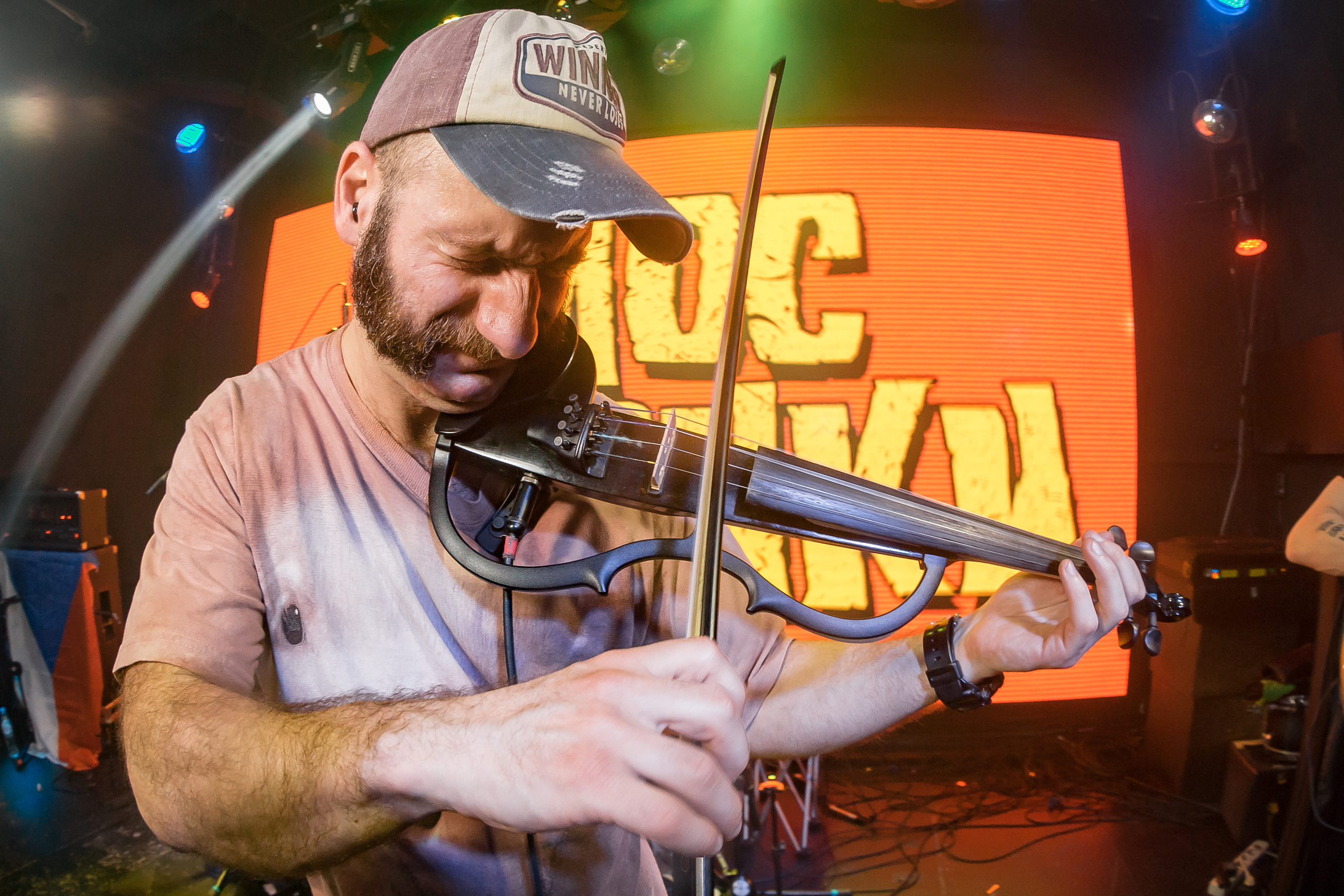 Голос Омерики. Фотографиня Мария Дикова