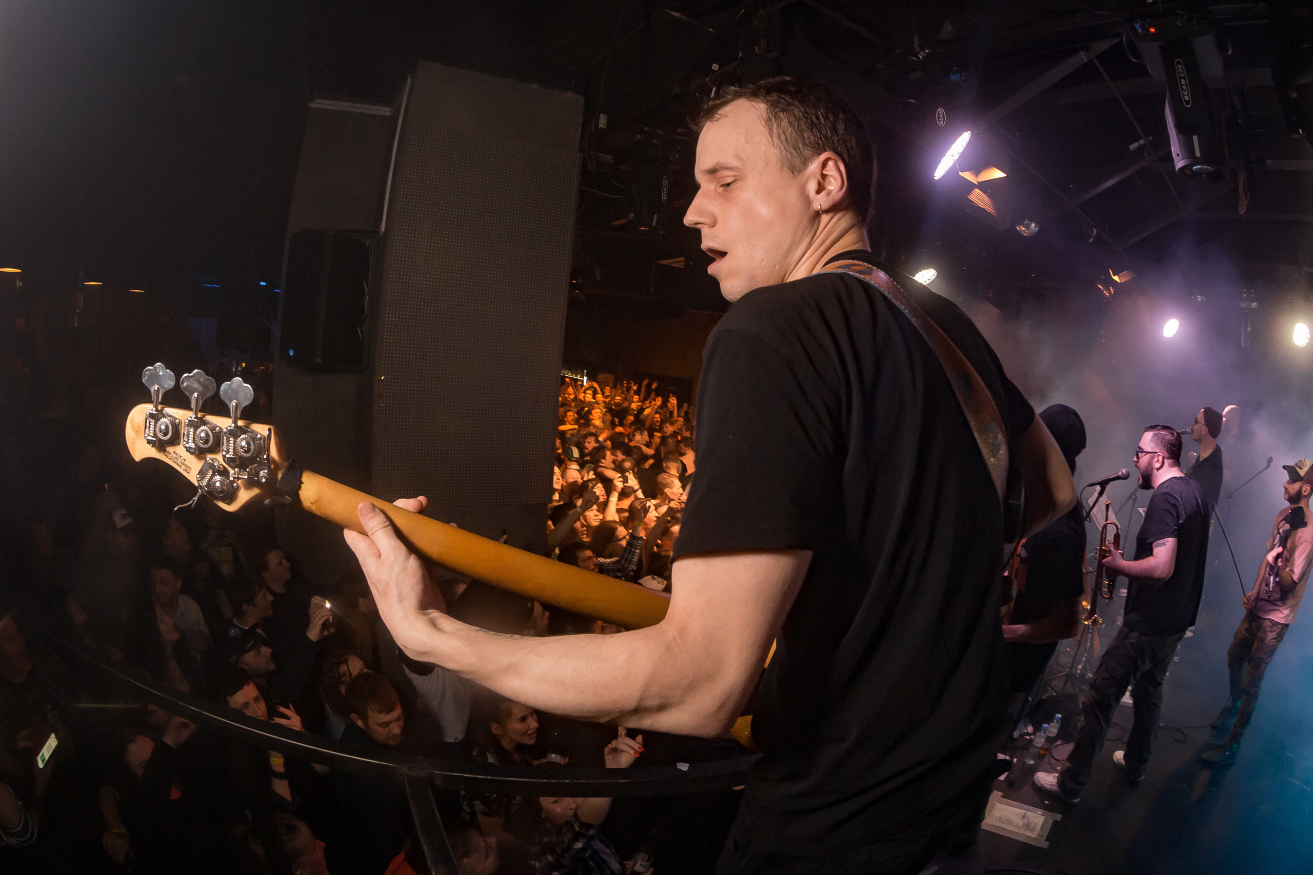 Голос Омерики. Фотографиня Мария Дикова