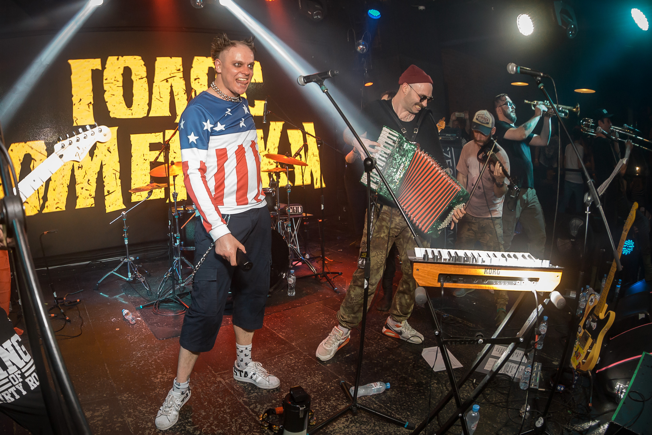 Голос Омерики. Фотографиня Мария Дикова