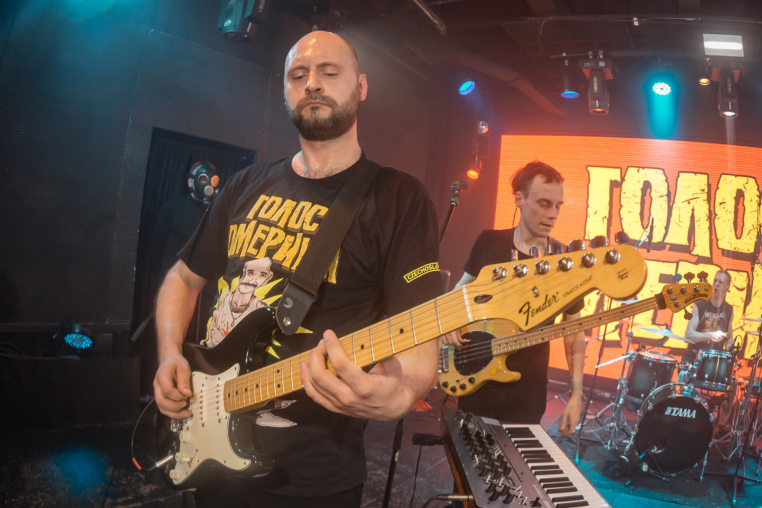 Голос Омерики. Фотографиня Мария Дикова