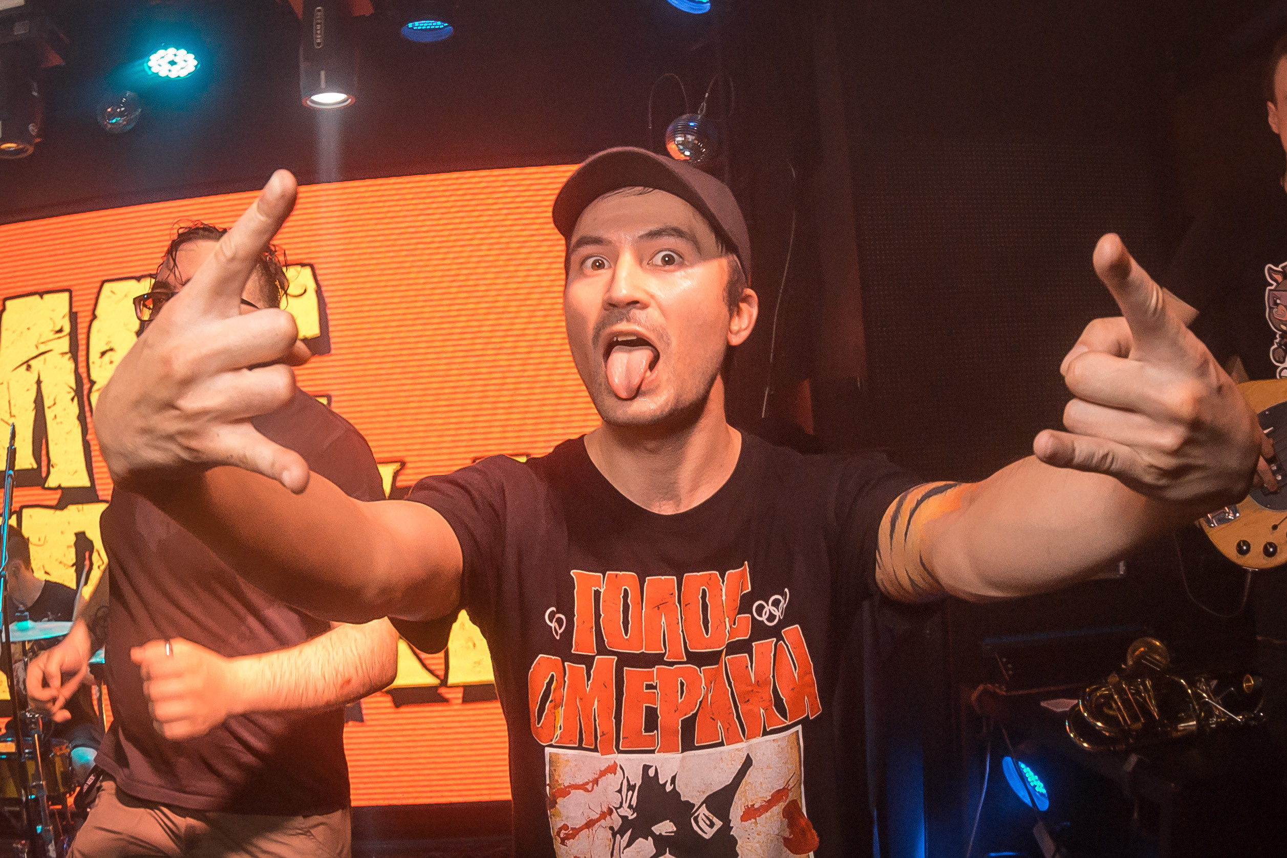 Голос Омерики. Фотографиня Мария Дикова