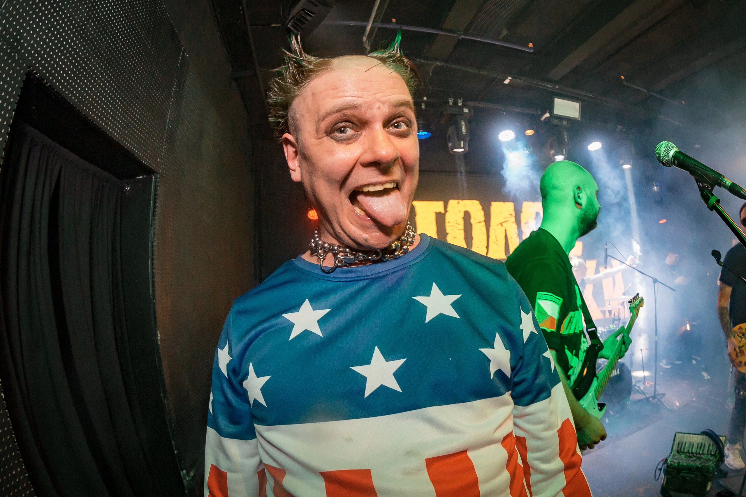 Голос Омерики. Фотографиня Мария Дикова