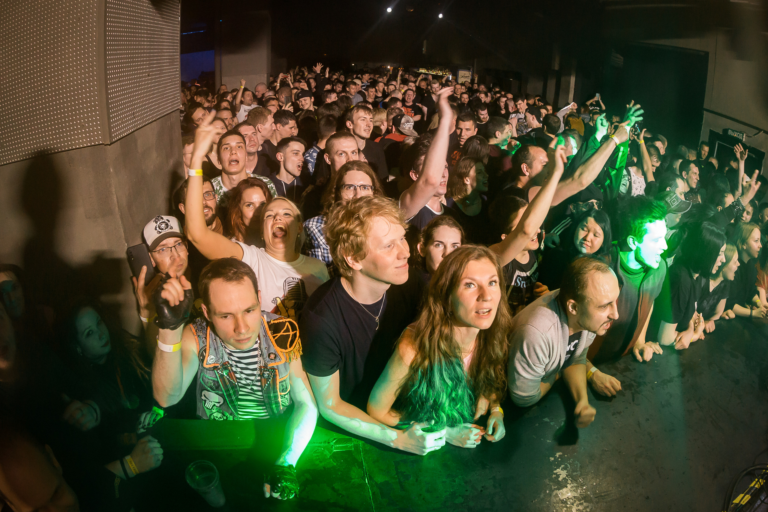 Голос Омерики. Фотографиня Мария Дикова