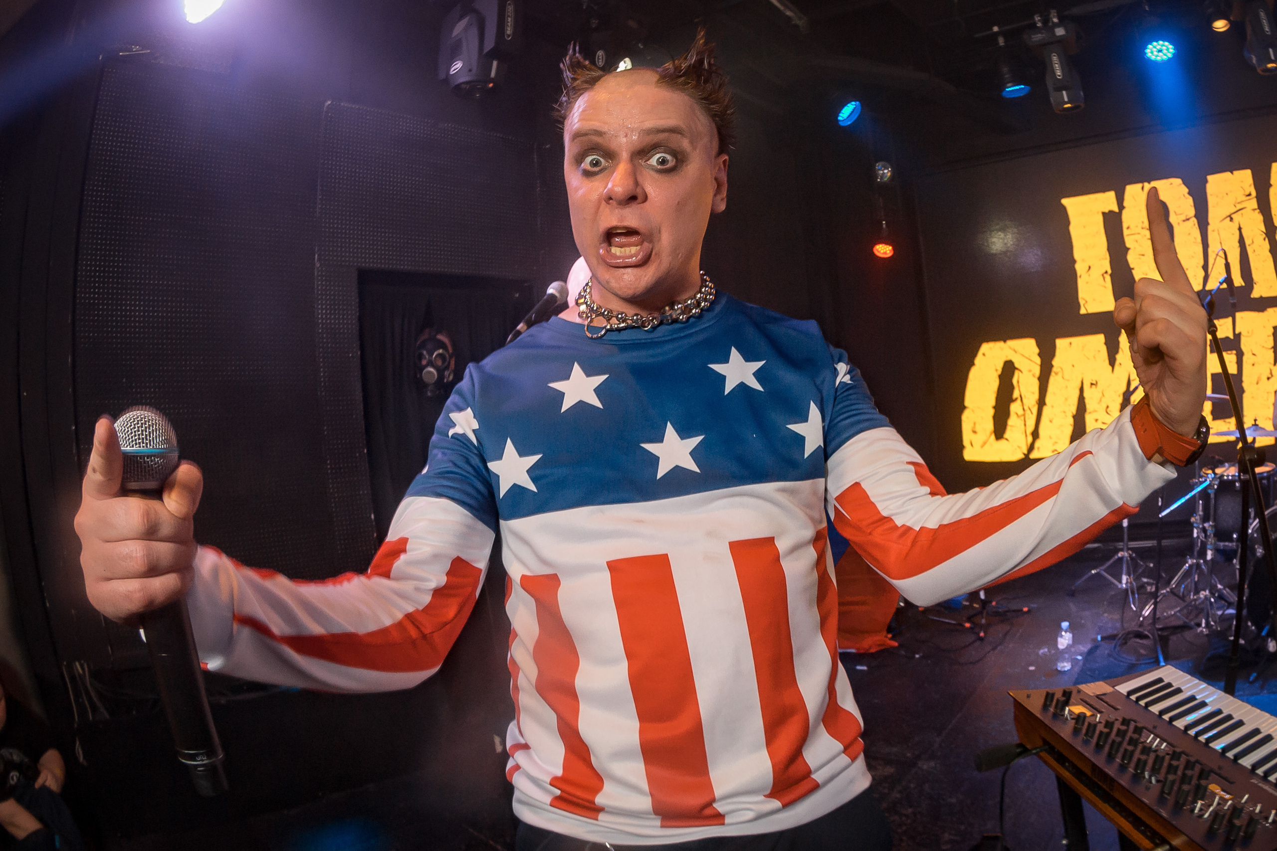 Голос Омерики. Фотографиня Мария Дикова