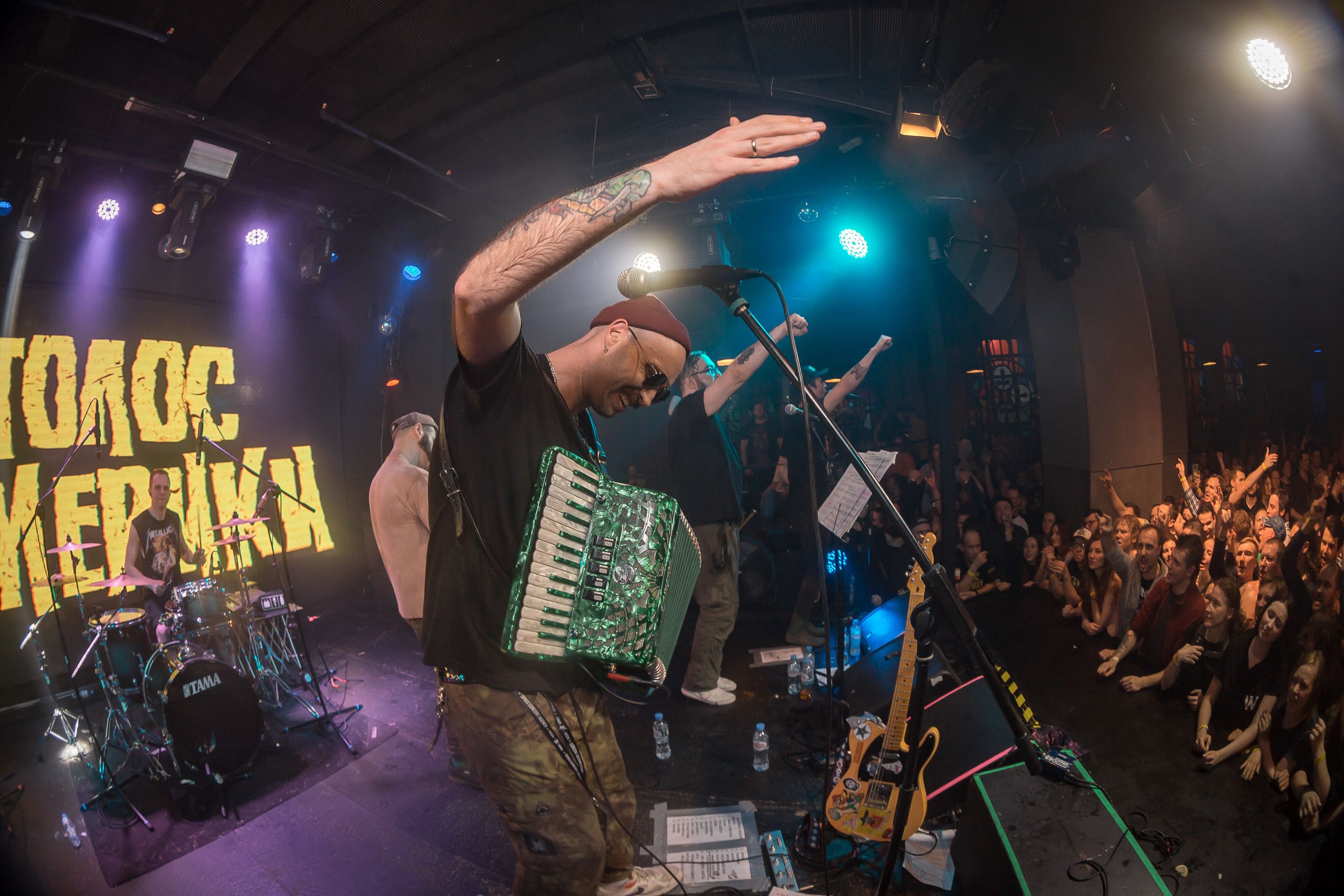 Голос Омерики. Фотографиня Мария Дикова