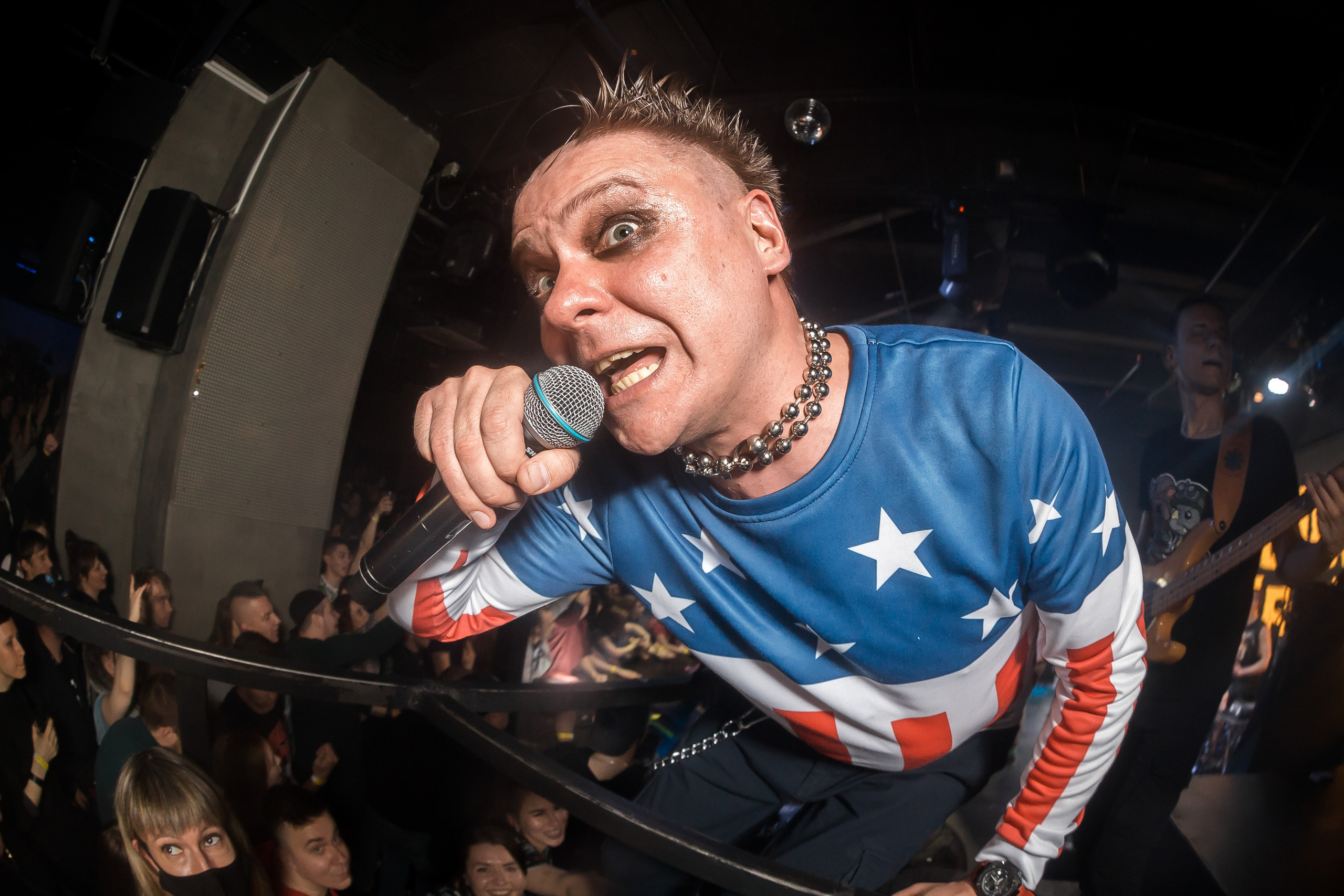 Голос Омерики. Фотографиня Мария Дикова