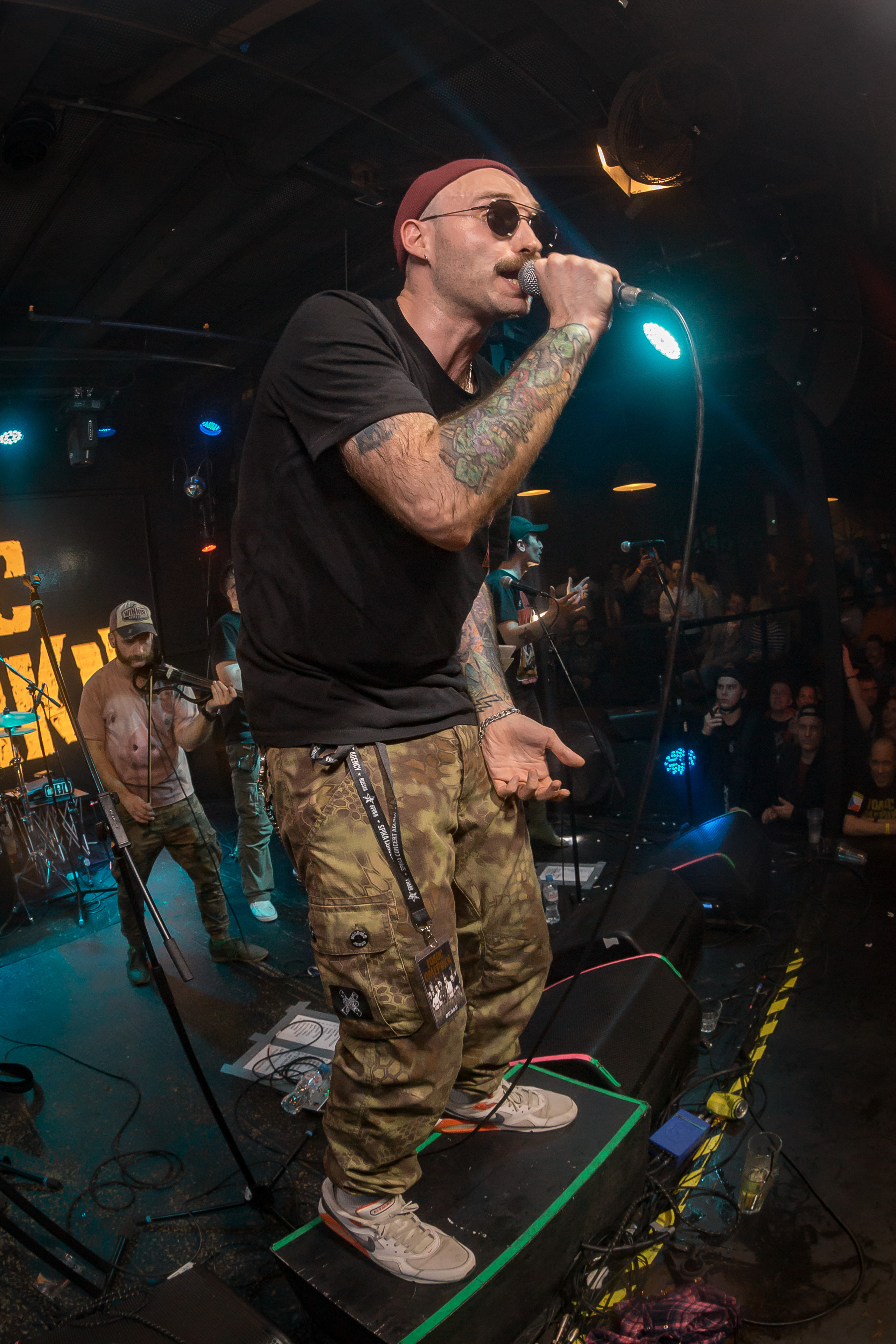 Голос Омерики. Фотографиня Мария Дикова