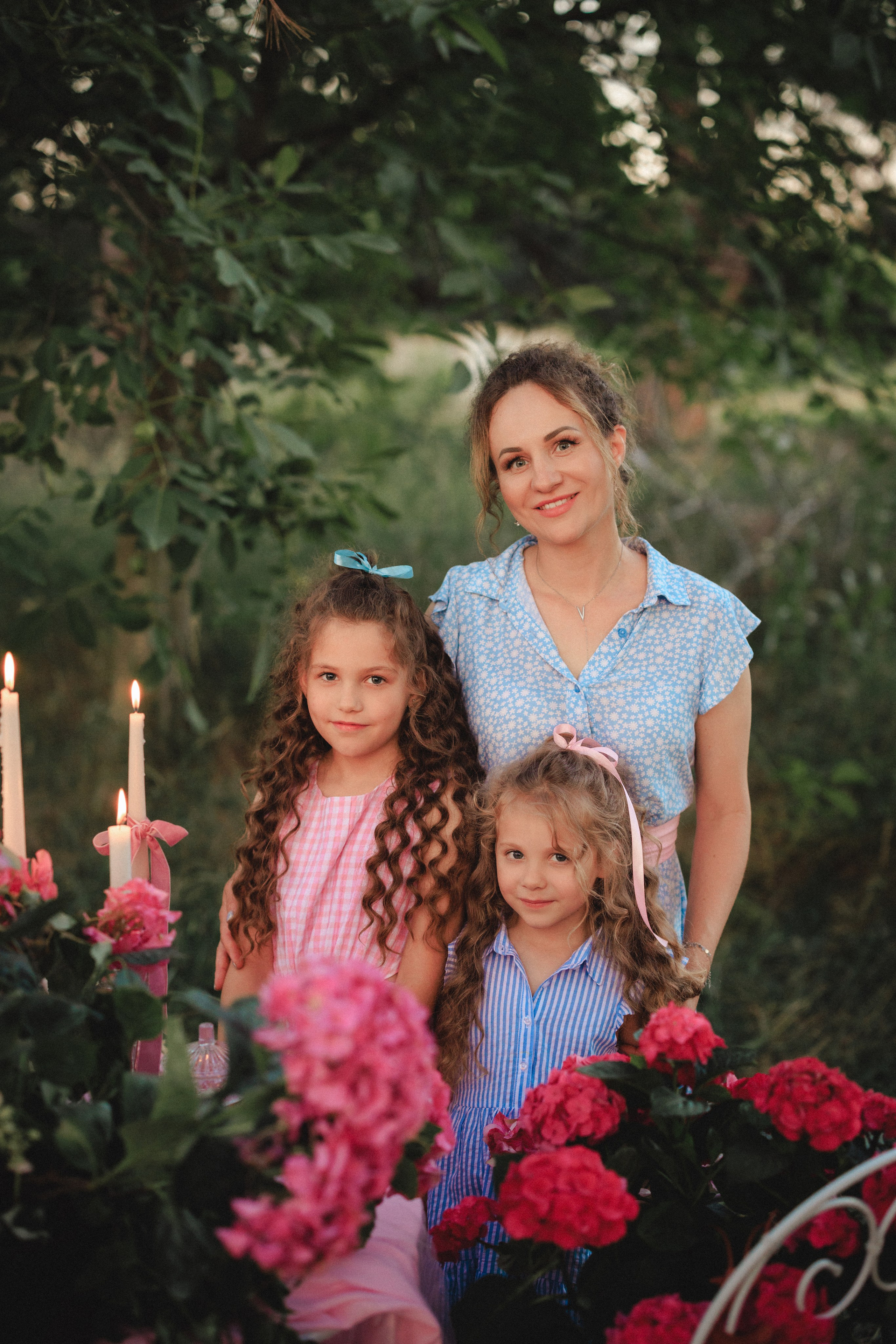 Цветочная фотосессия в лесу. Семейный и детский фотограф в Краснодаре Анна Трашкова