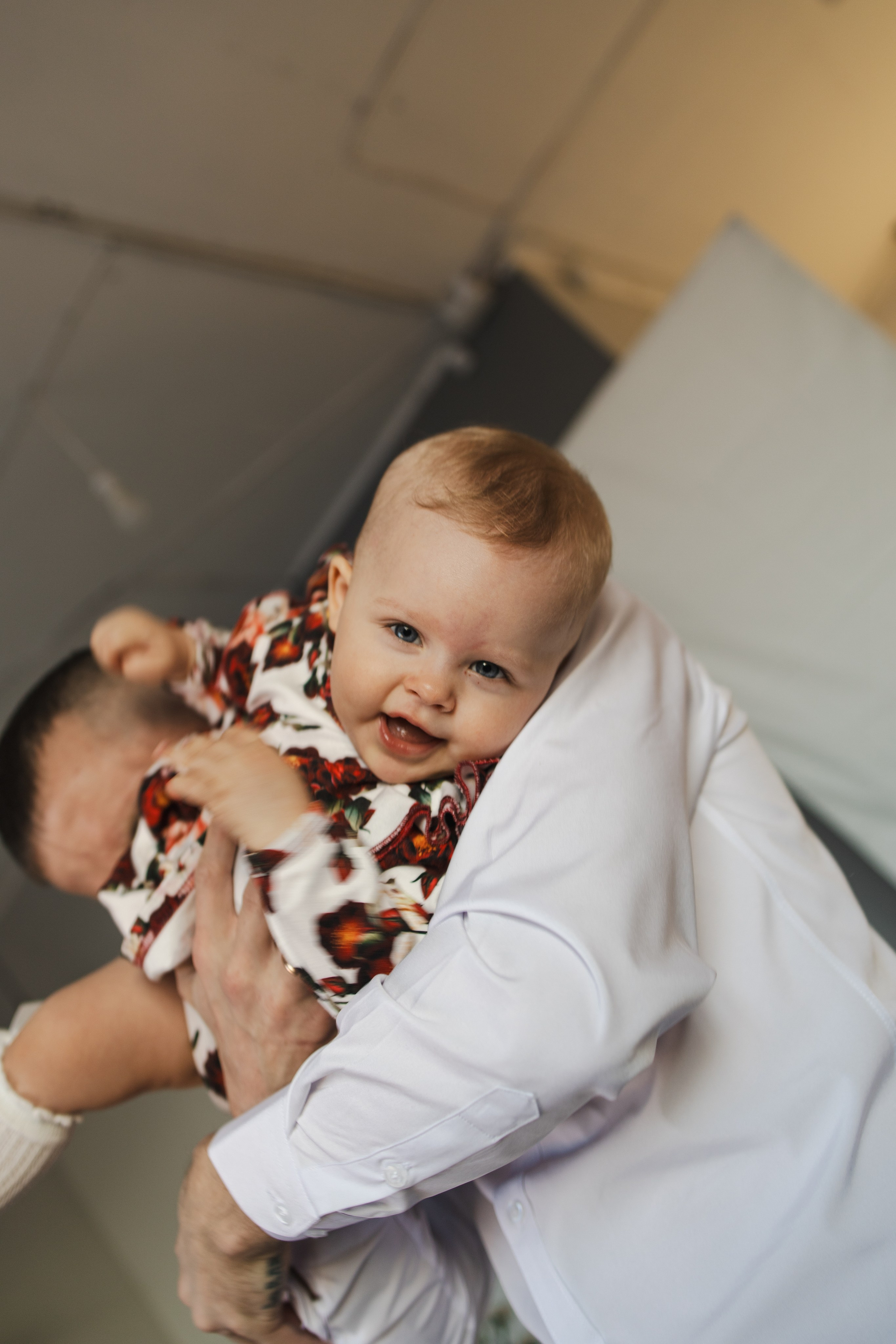 Есения 1 годик. Фотограф в Иркутске Тома Кабанова