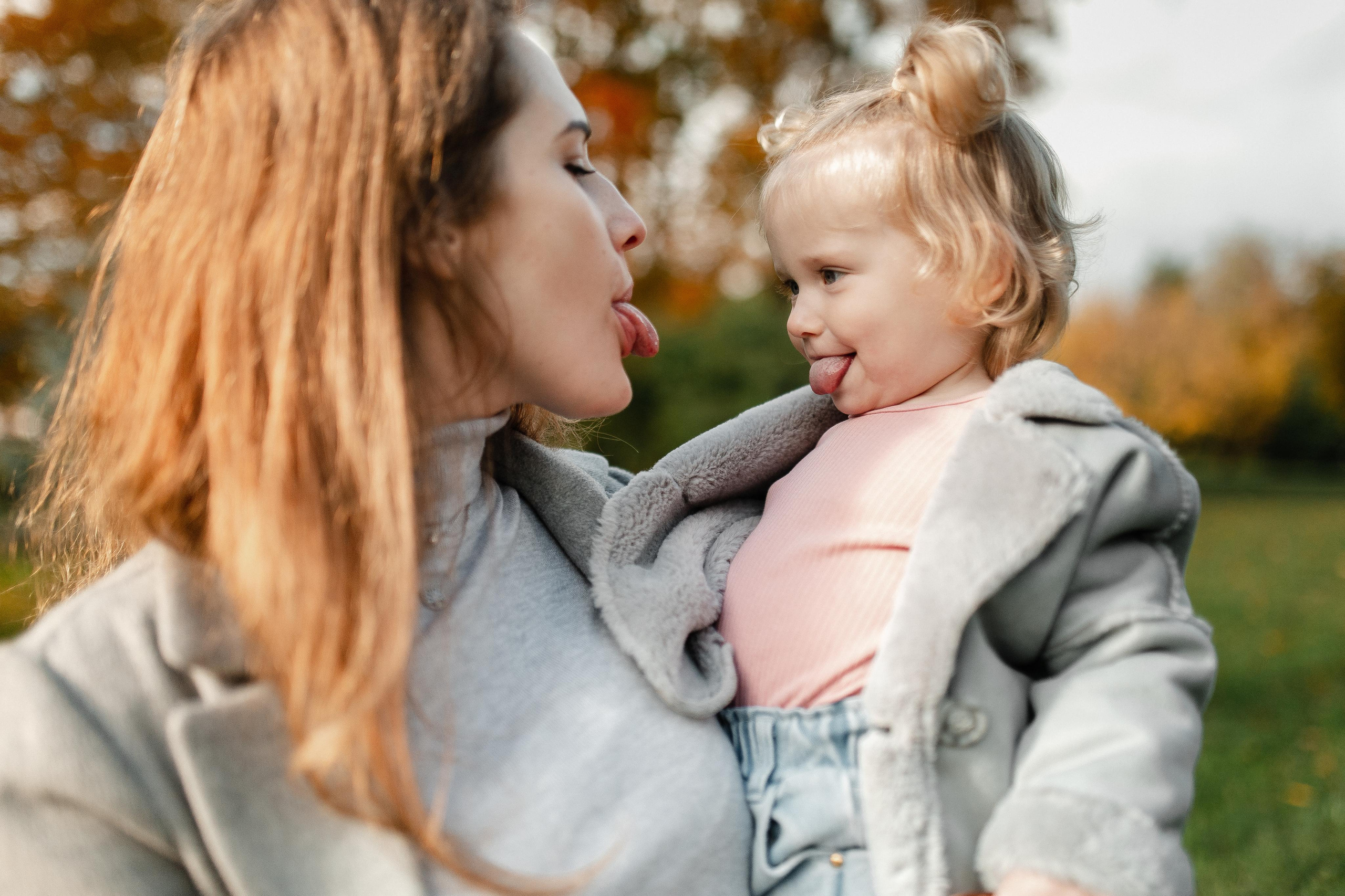 Таня и Диана. Осенняя прогулка. Семейный и свадебный фотограф Полина Принцева