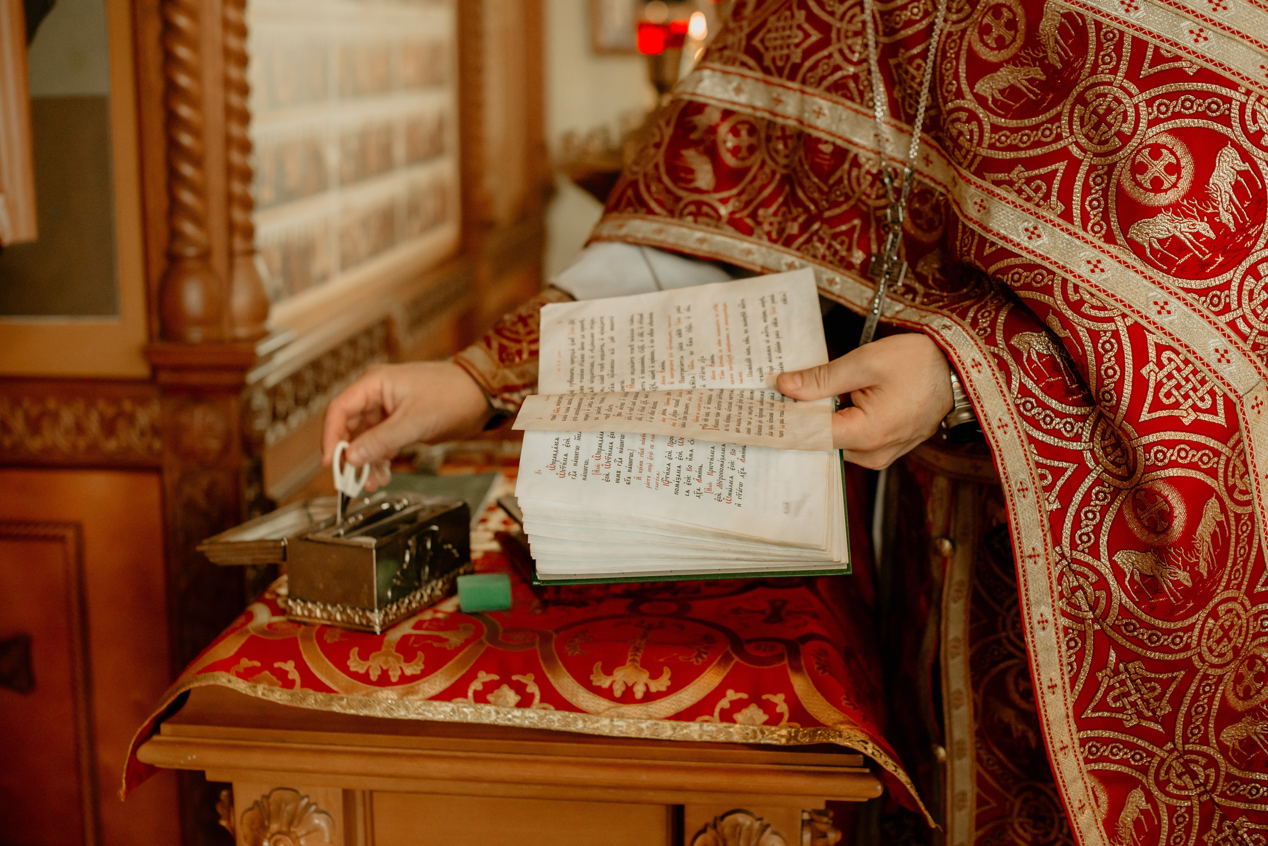 Таинство крещения Софии. Свадебный, семейный и портретный фотограф в Суворове Анастасия Седыкин