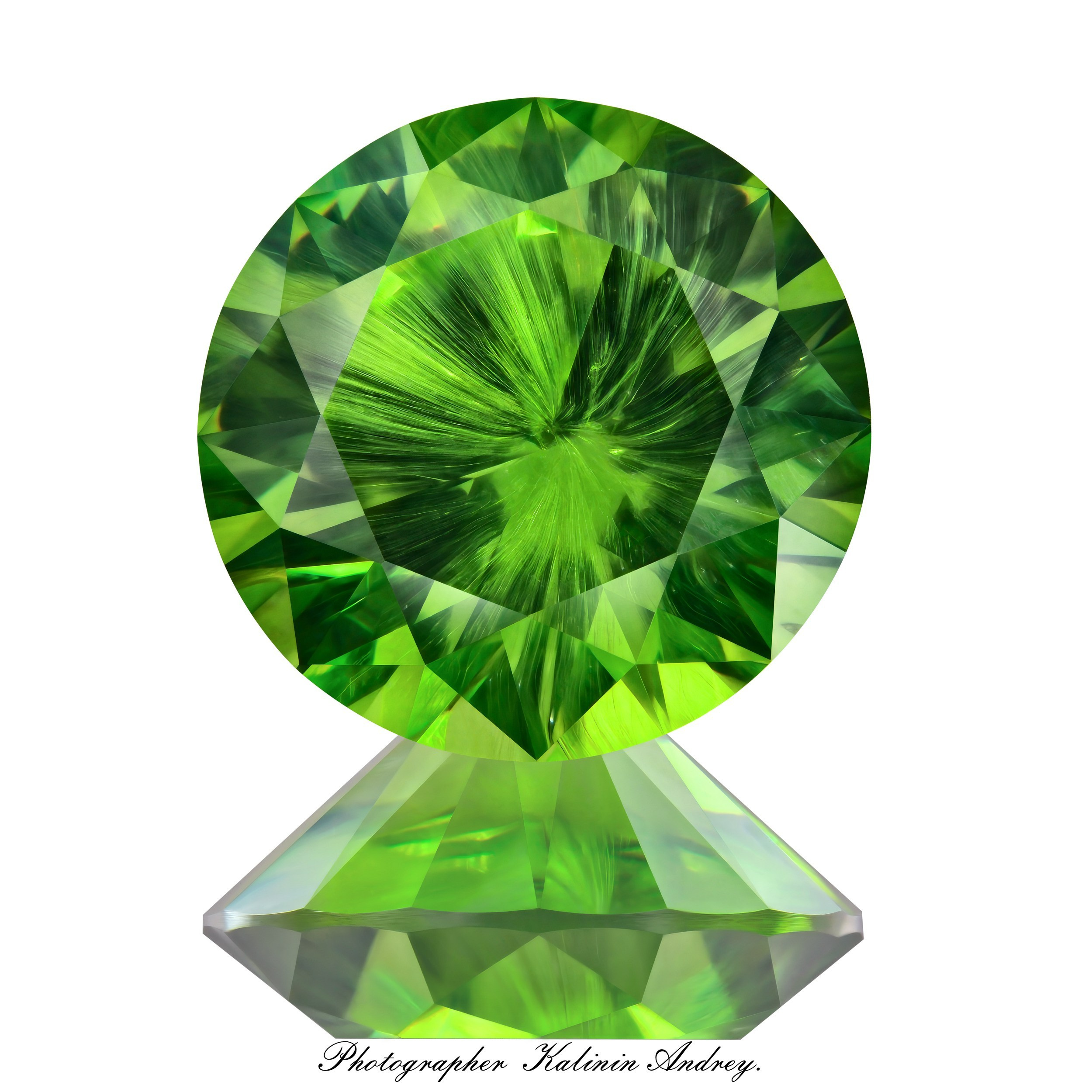 Фотографии в большом разрешении драгоценных камней на продажу купить тел +79 660 031 307. Высококачественная профессиональная рекламная фотосъёмка ювелирных украшений, драгоценных камней в Москве. Обучение, консультация