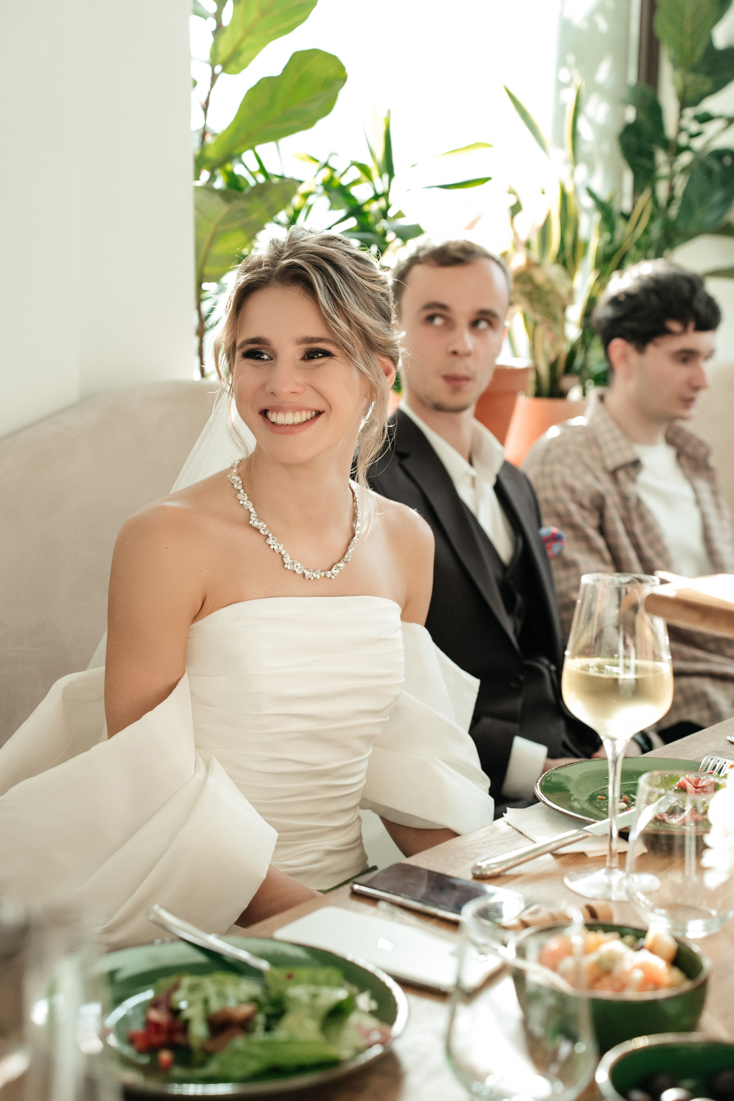 Ресторан Домик в саду, ВДНХ. Свадебный фотограф Москва Александра Аверкова