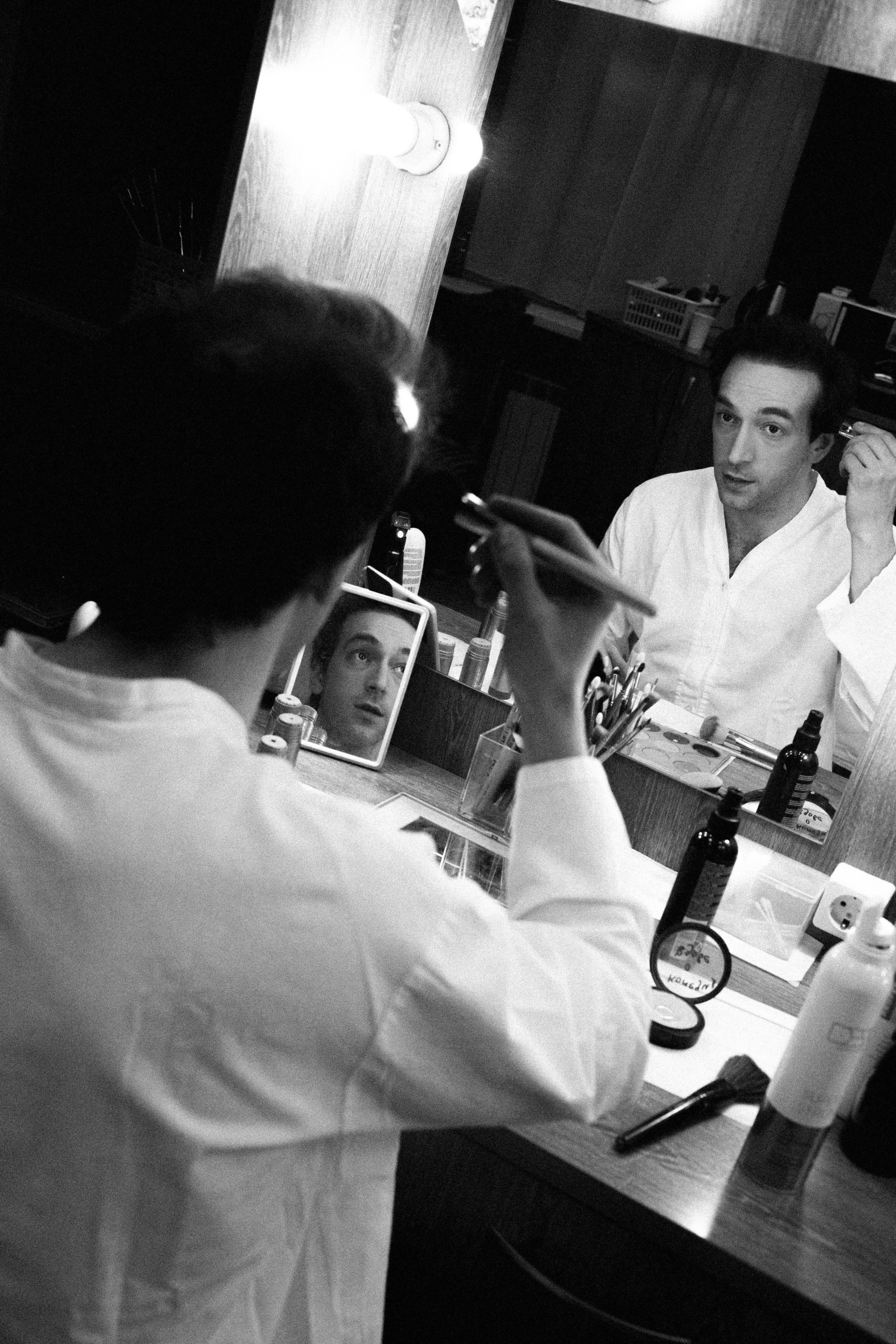 Theatre backstages. Portrait and backstage photographer Nina Crane