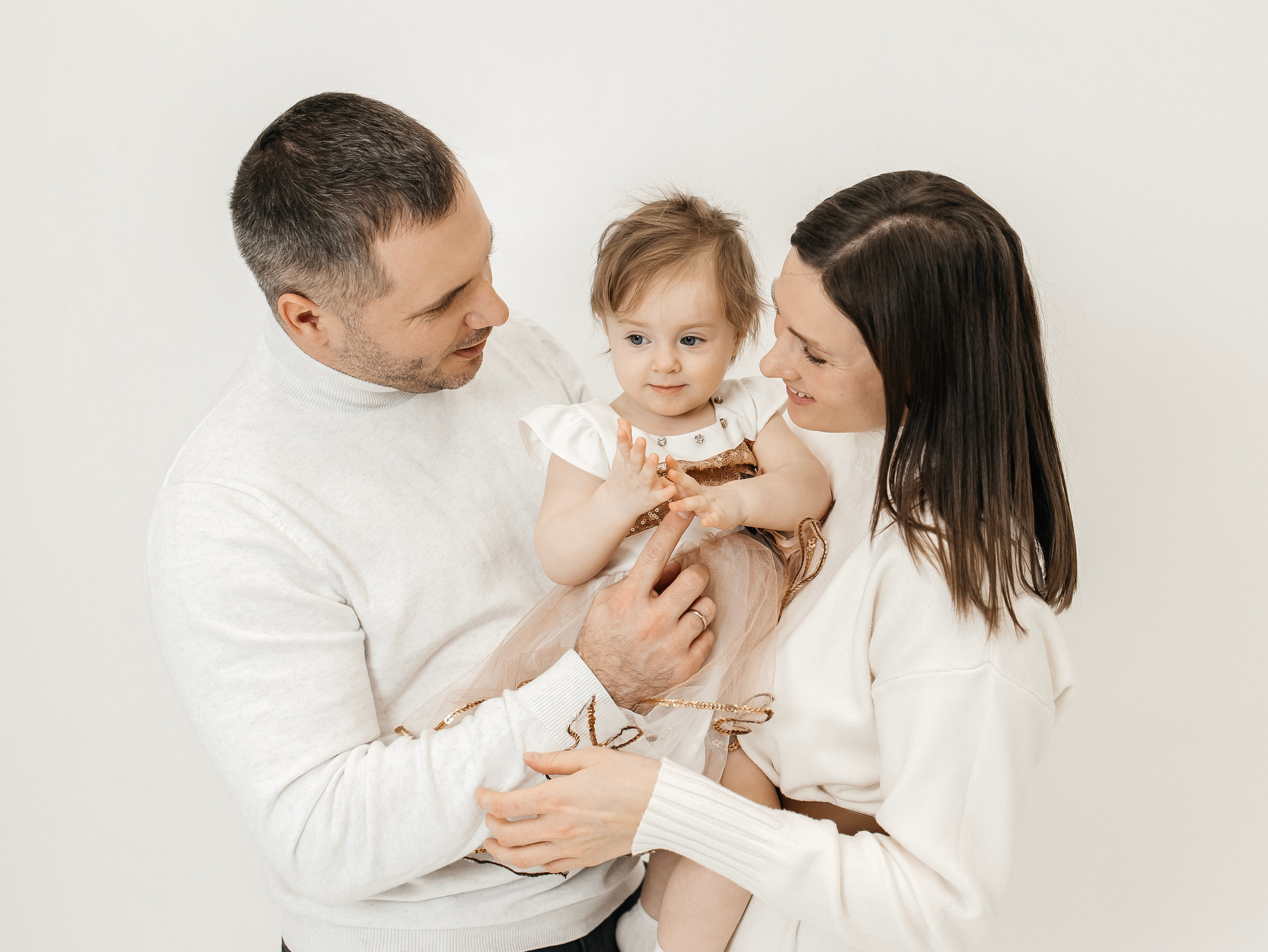 Мария Александр и Кристина. Главная