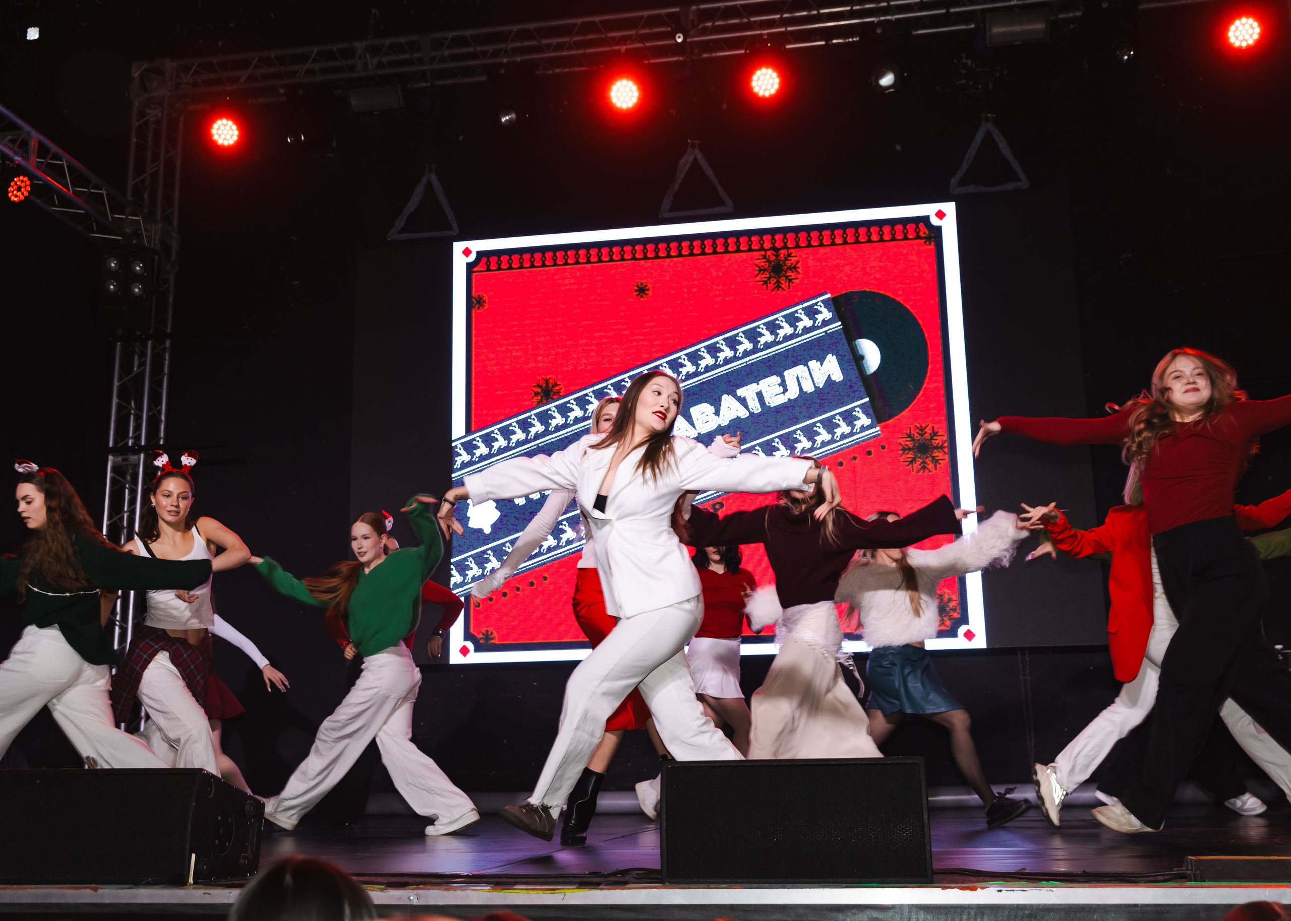 21.12.2025 Новогодняя Тусовка Non Stop. ФОТОГРАФ ВИНОГРАДОВА ДАРЬЯ