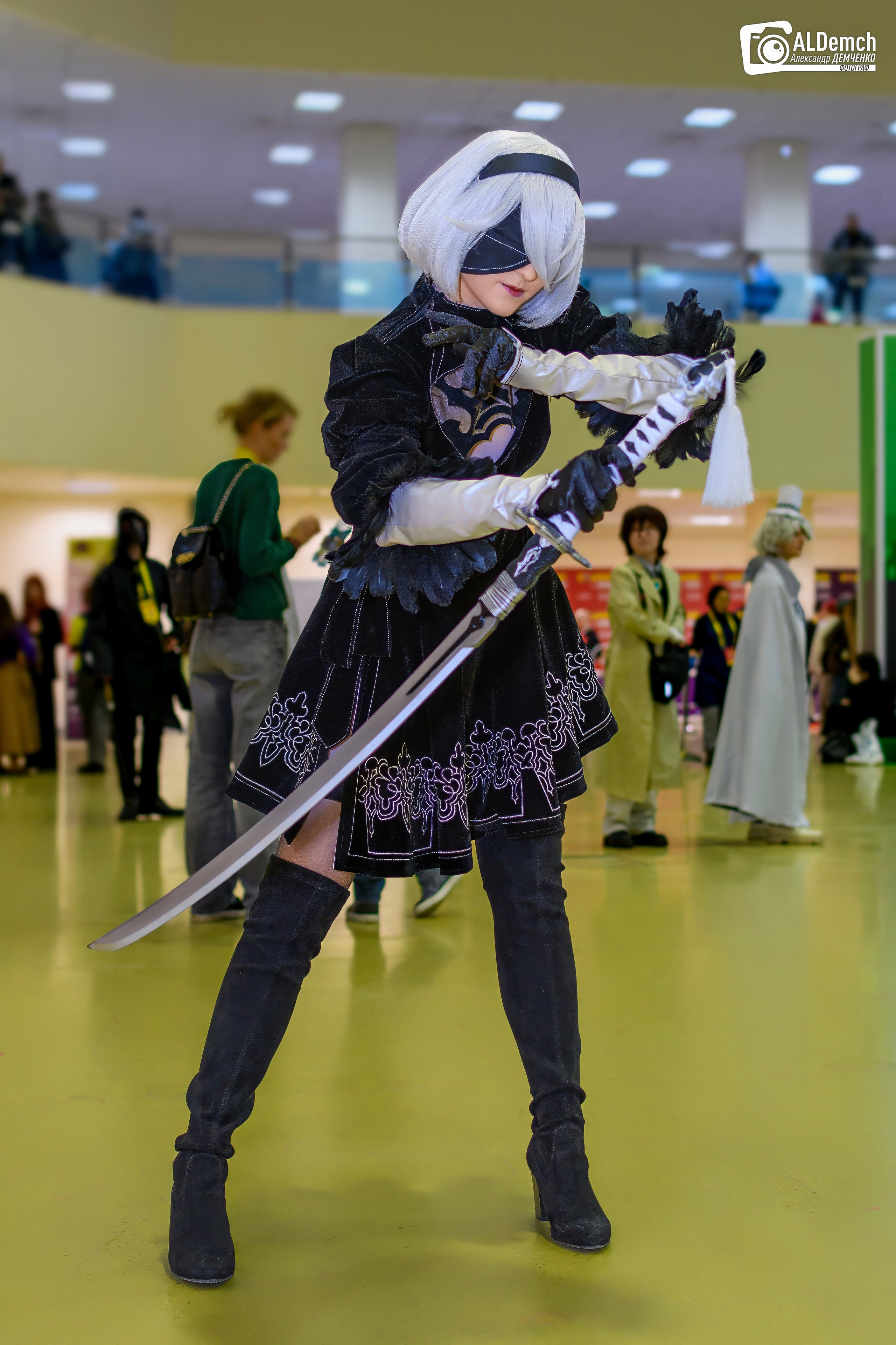 Аниме картинки персонажей и косплей фото в России Москве
