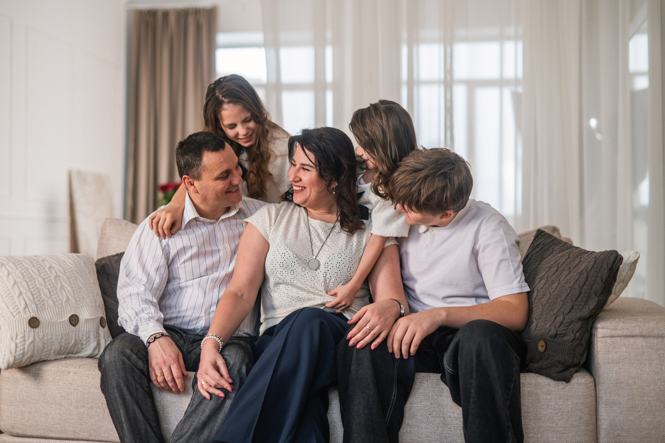 Семейная Фотосессия. Я Ольга Казанцева, фотографирую снимаю ваши киноистории и печатаю фото и цифровые портреты на холсте