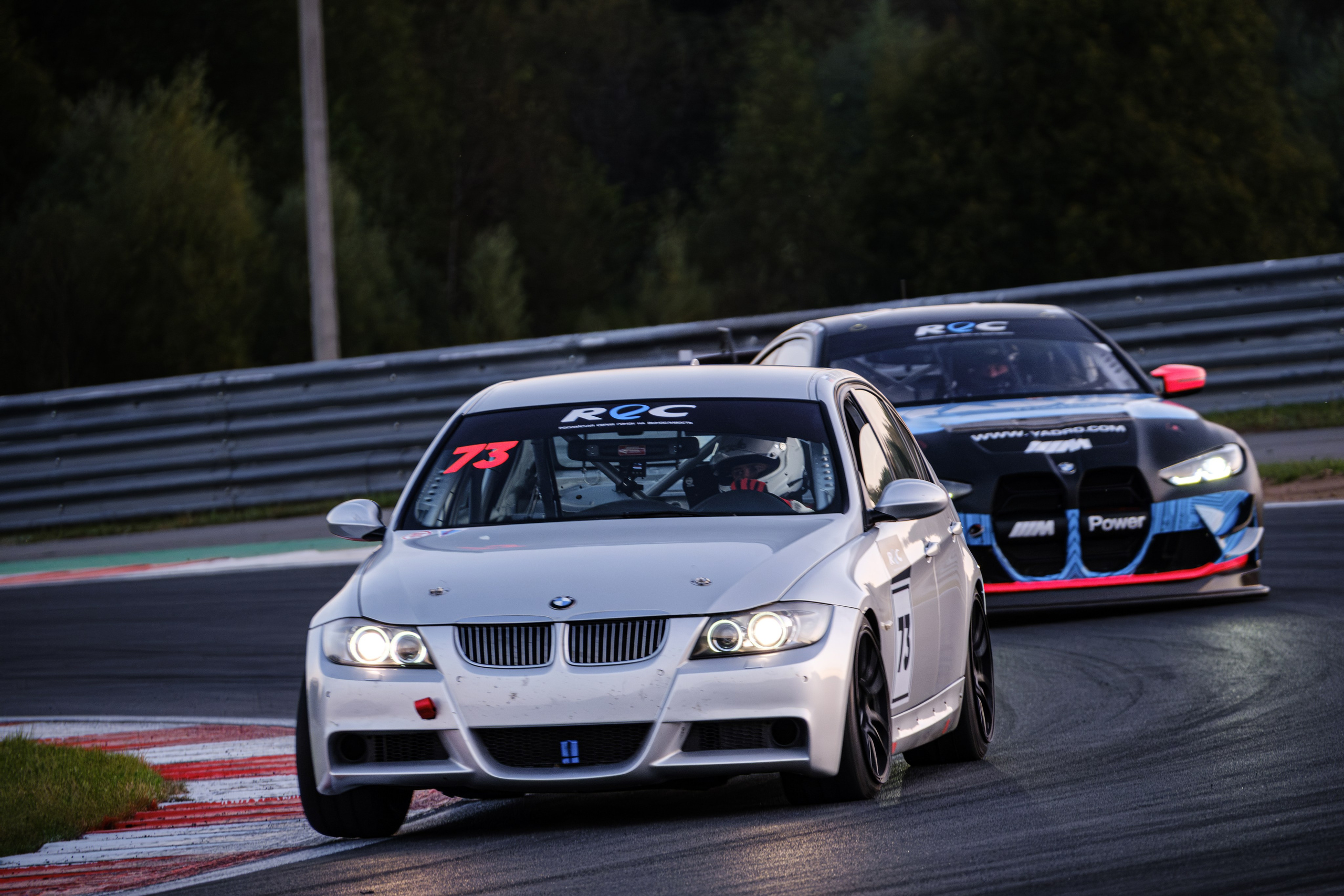 Российская серия гонок на выносливость. Авто и мотоспорт — фотограф Антон Медведев iCoguar