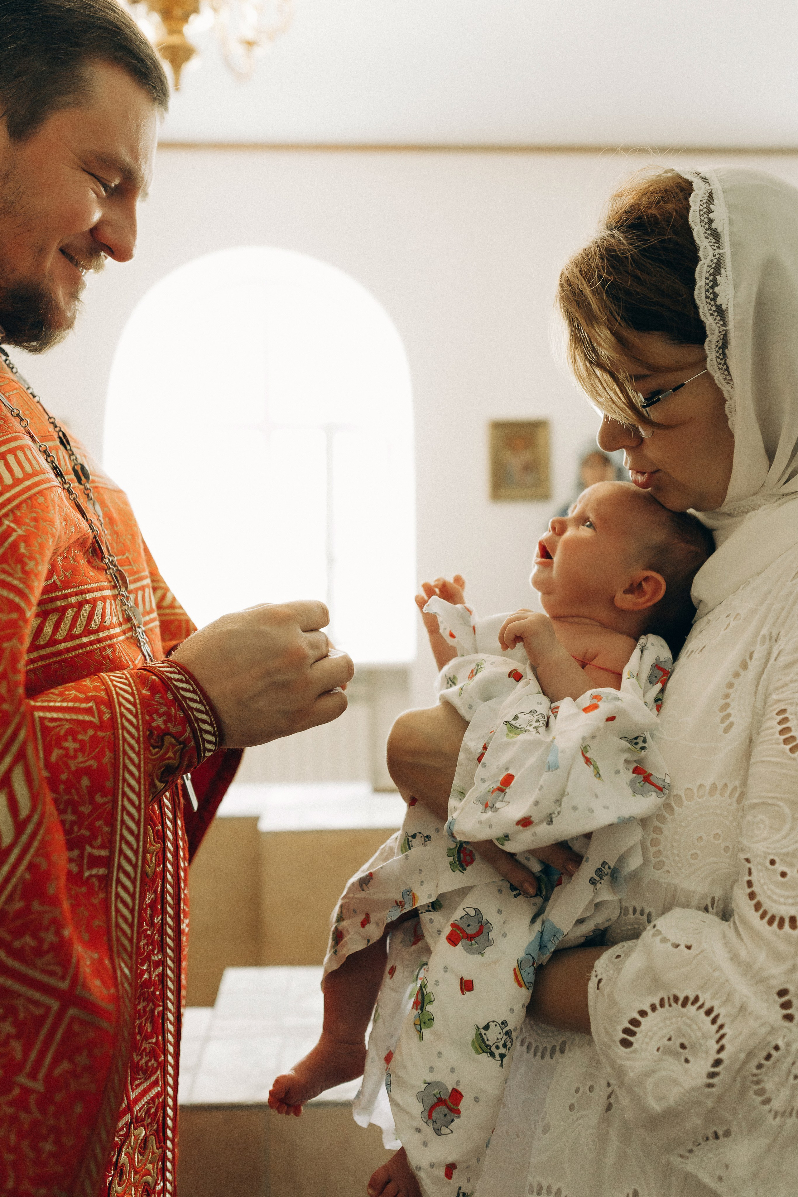 Крещение Ксении. Семейный фотограф и детский фотограф в Волгограде Алеся Бутакова — дет