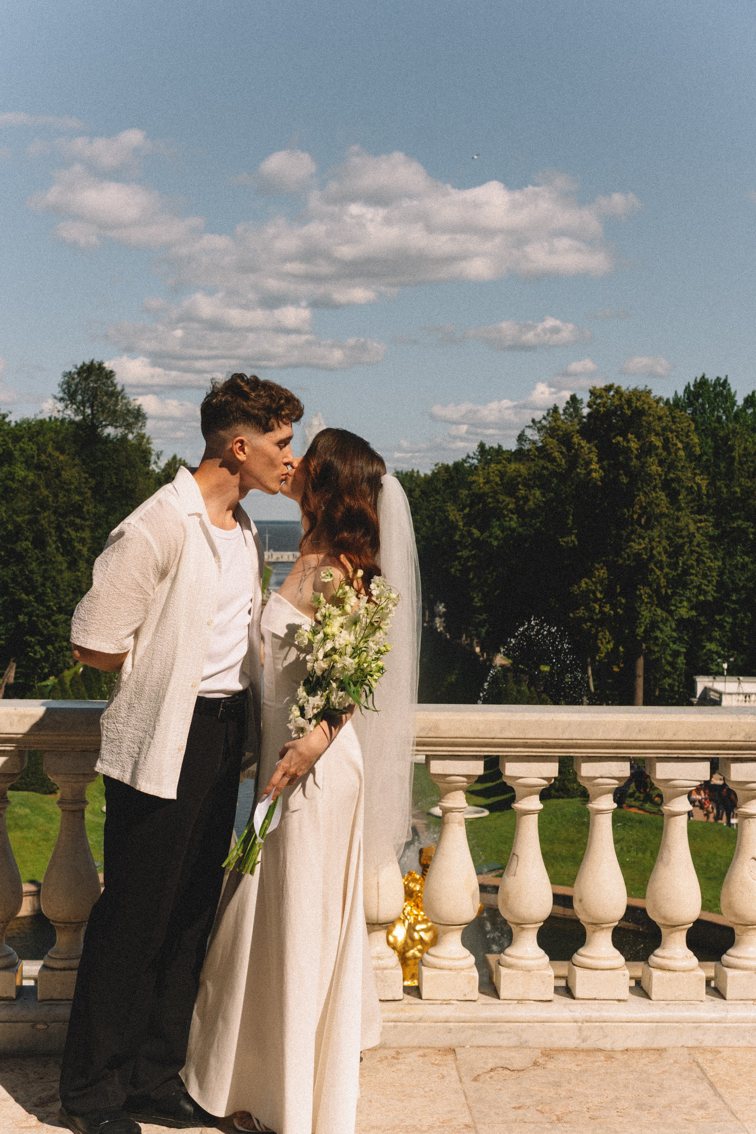 СВАДЕБНАЯ СЬЕМКА В ПЕТЕРГОФЕ И СЬЕМКА РЕПОРТАЖА В ЗАГСЕ ПЕТЕРГОФА. Профессиональный фотограф, Санкт-Петербург — Виктория Богомолова