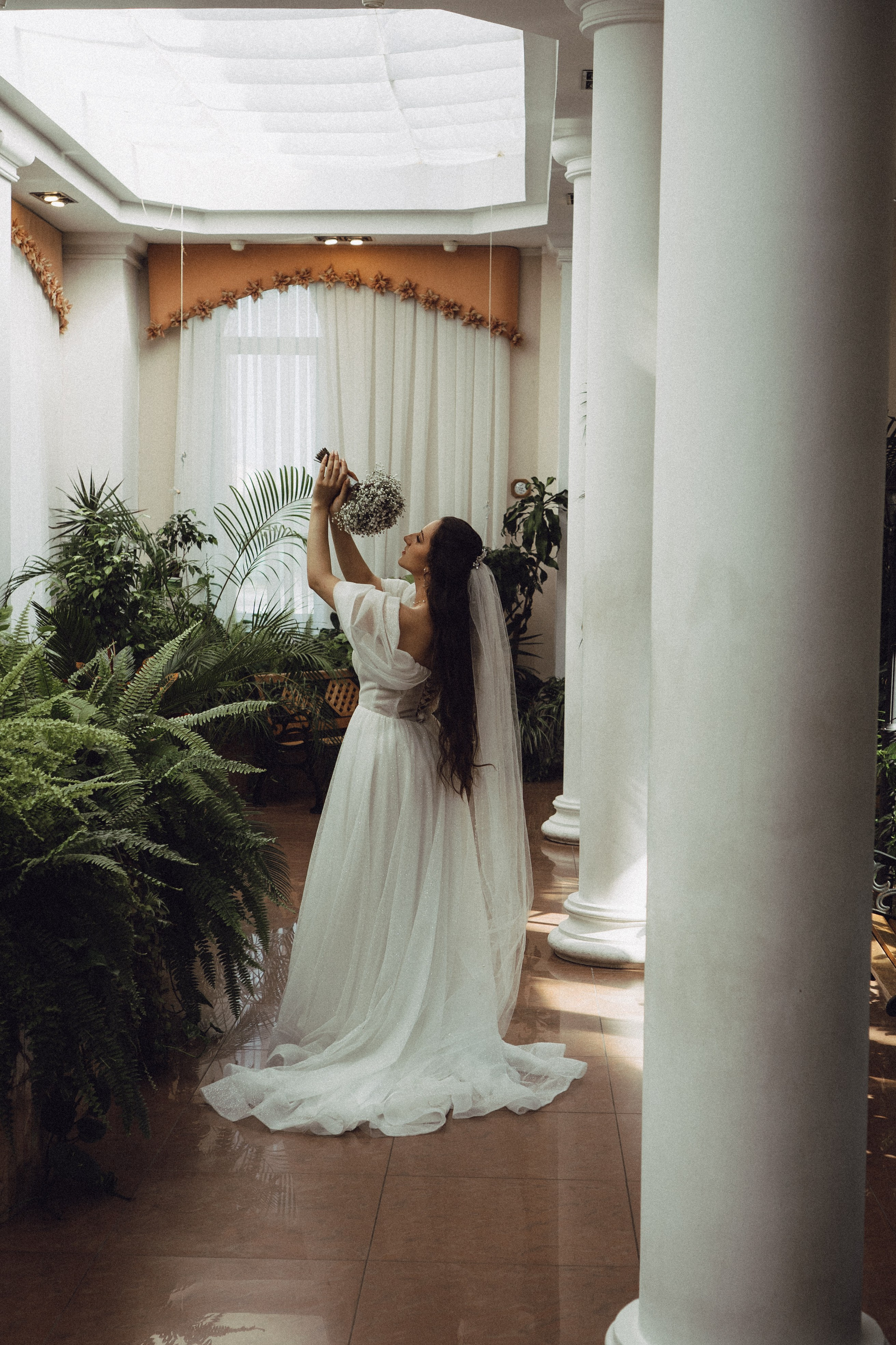 СВАДЕБНАЯ СЬЕМК В ПАРКЕ 300-ЛЕТИЯ. Профессиональный фотограф, Санкт-Петербург — Виктория Богомолова