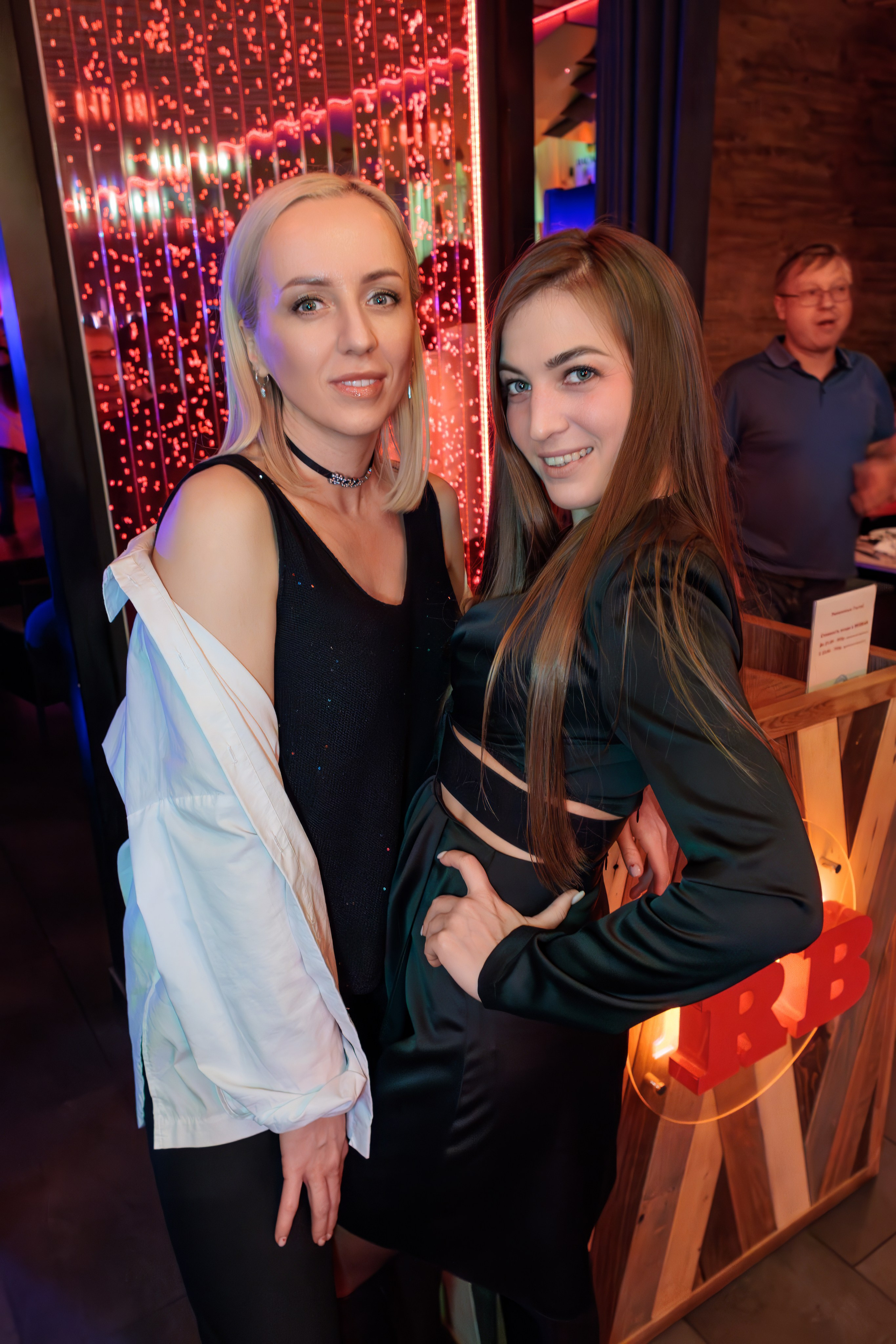 День рождения Red Bar. Ваши Истории. Фотограф/видеограф. Абакан