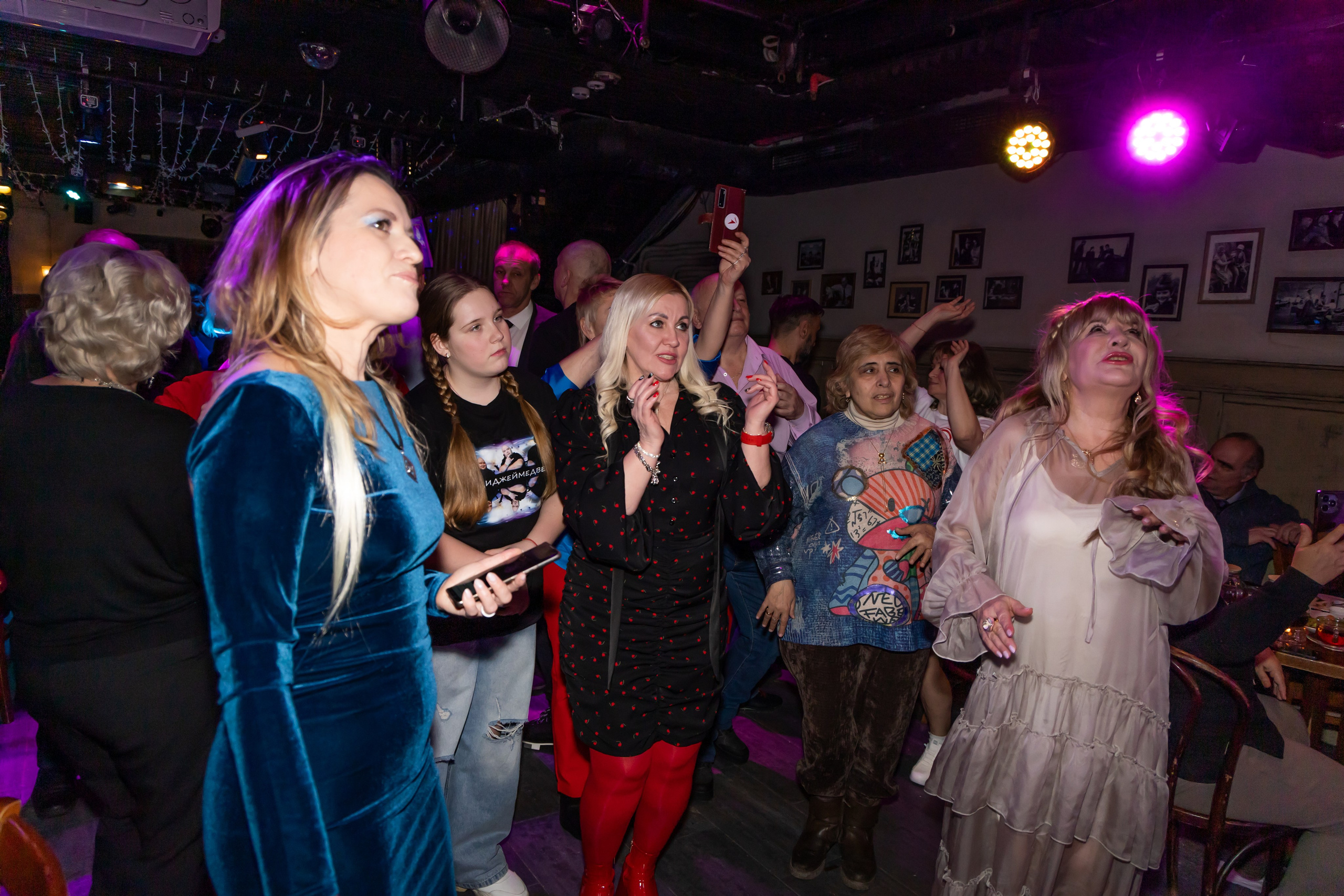 Дэмки — Альбом из 4 видео. ЛЁША МЕДВЕДЬ| АРТИСТ |АВТОР ПЕСЕН|ДИДЖЕЙ МЕДВЕДЬ |