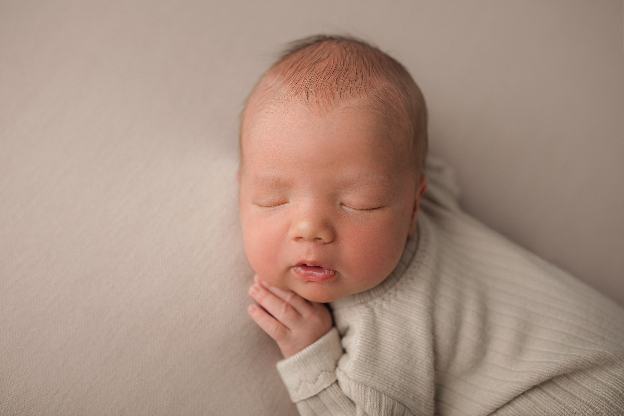 Тимофей 8 дней. Семейный фотограф новорождённых в Серпухове Юлия Новикова +79637785957