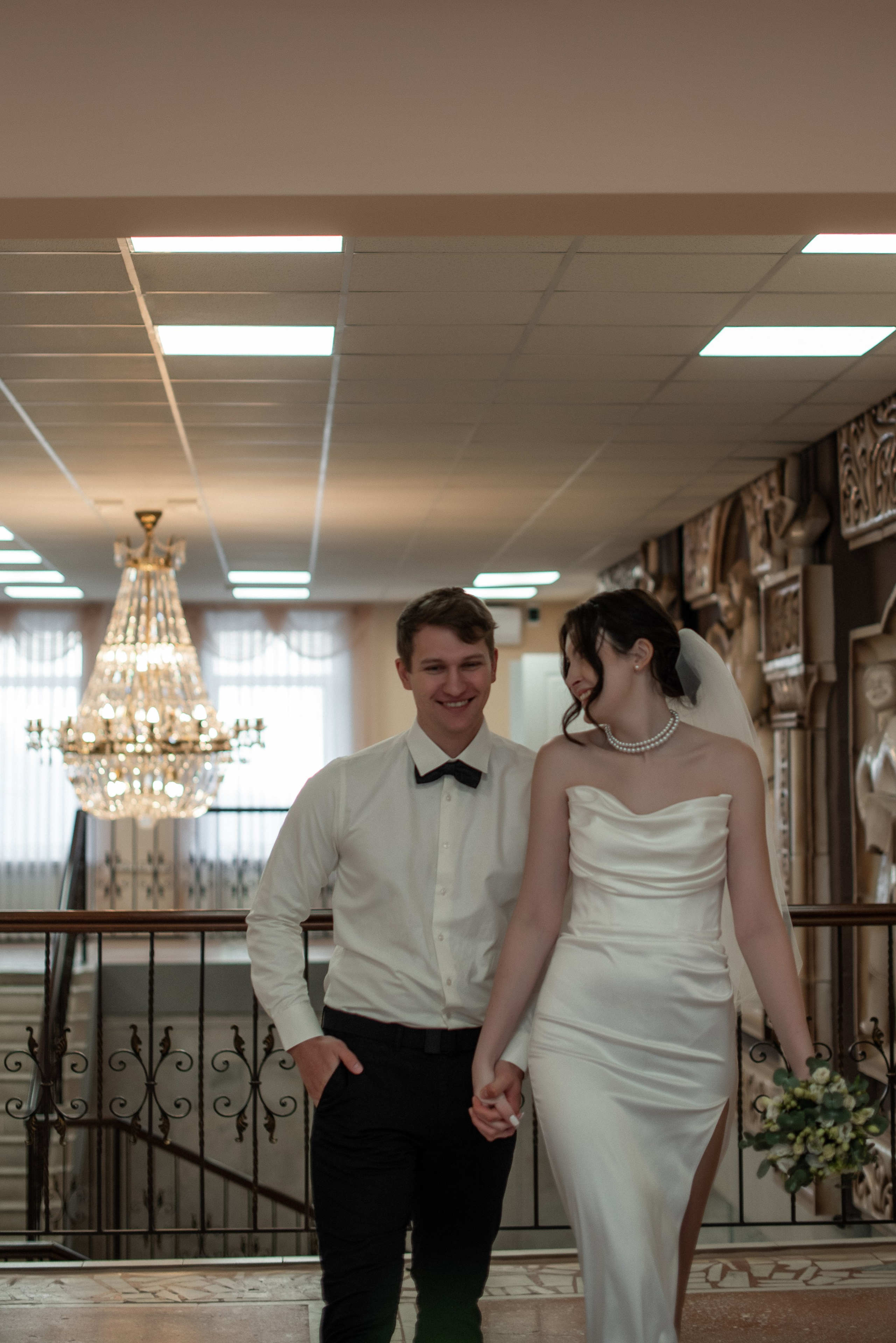 Love Story – романтическая фотосессия на фоне города. Свадебный фотограф в Миассе Татьяна Ружникова