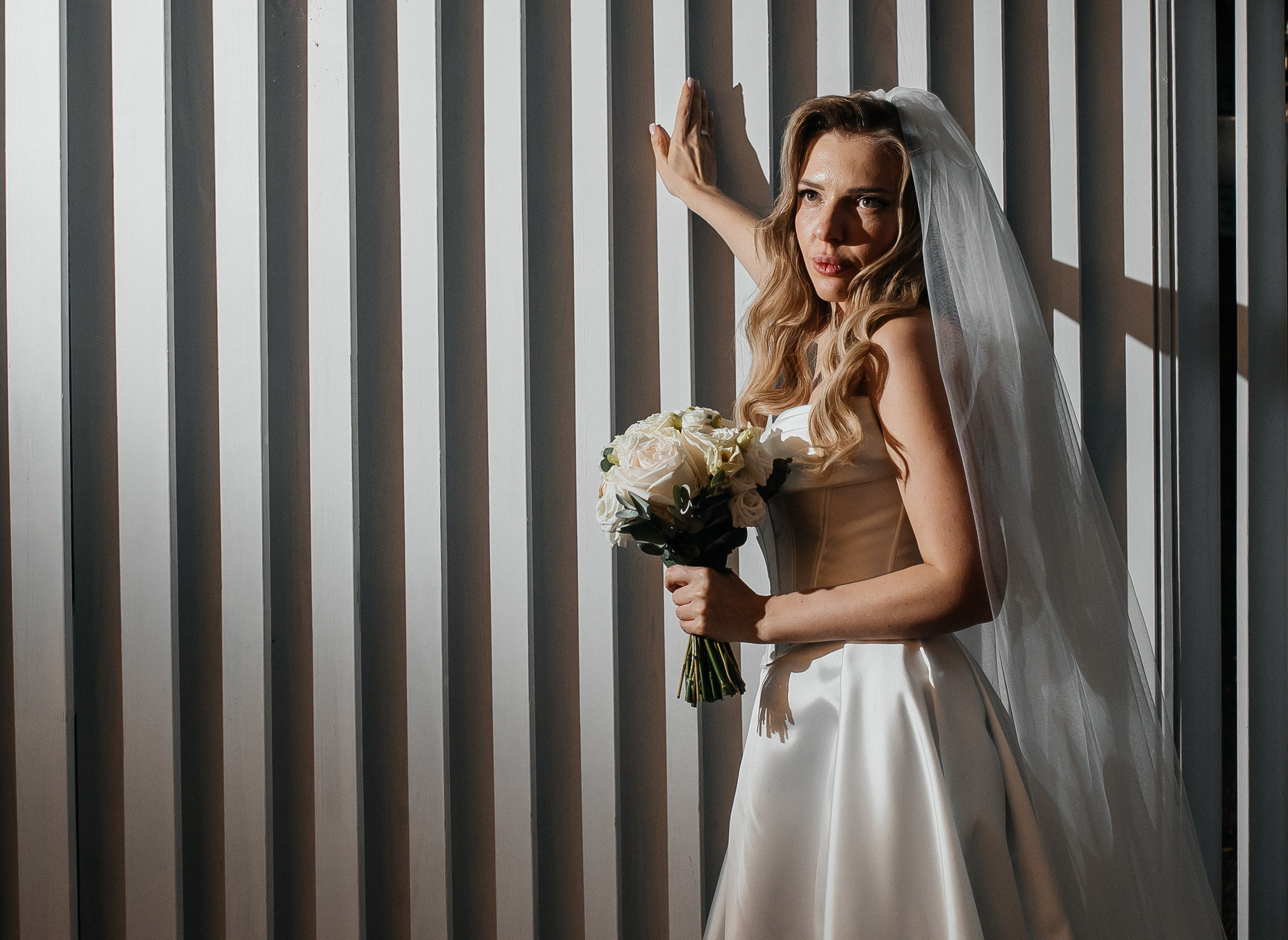 Илья и Инна 2025 Небо. Свадебный и портретный фотограф Алина Иванова. Екатеринбург-Москва