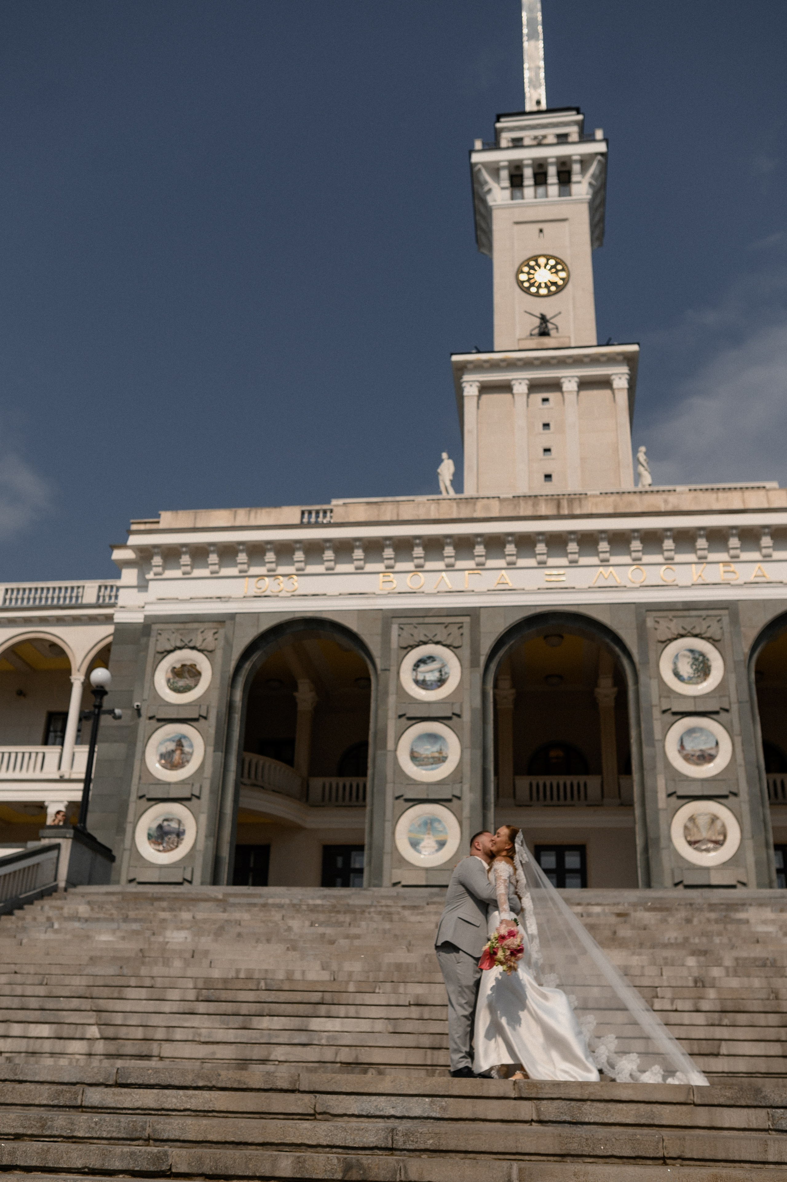 Денис и Даша. Северный речной вокзал. Семейный и свадебный lifestyle-фотограф в Москве Мария Петрова