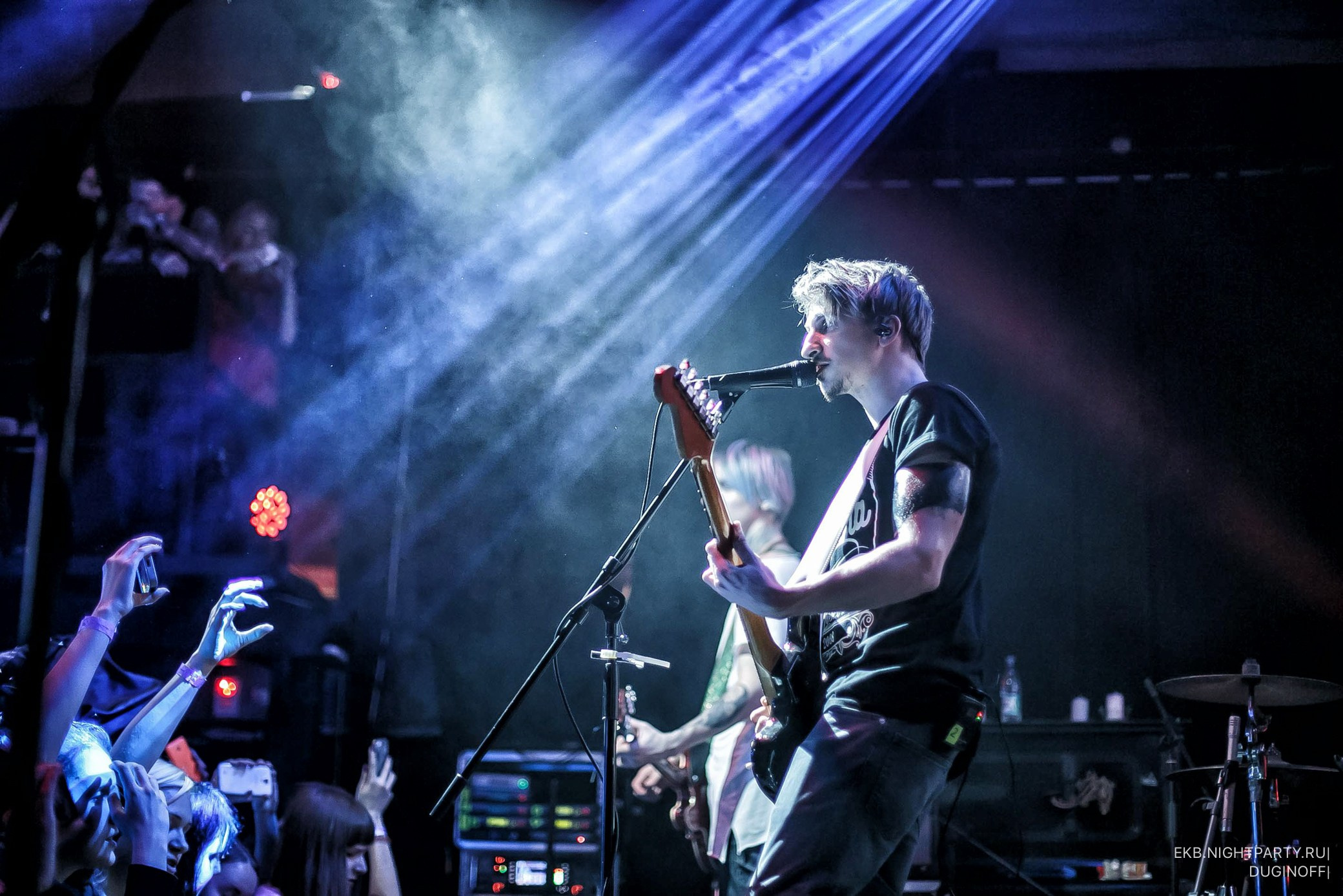 НЕРВЫ Концерт. Профессиональный фотограф Дугинов Николай | Екатеринбург