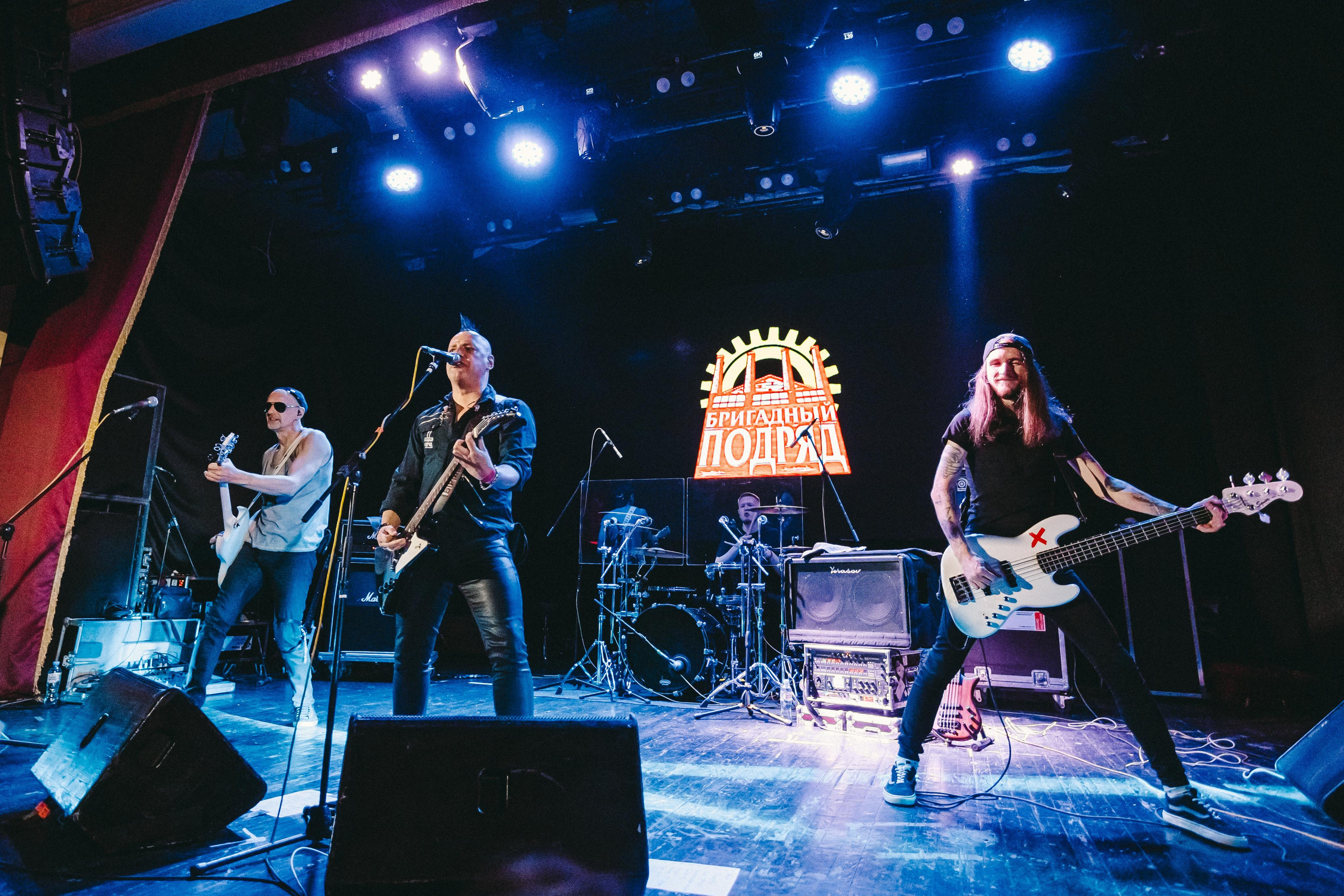 БРИГАДНЫЙ ПОДРЯД. Фотограф Сонкина Татьяна