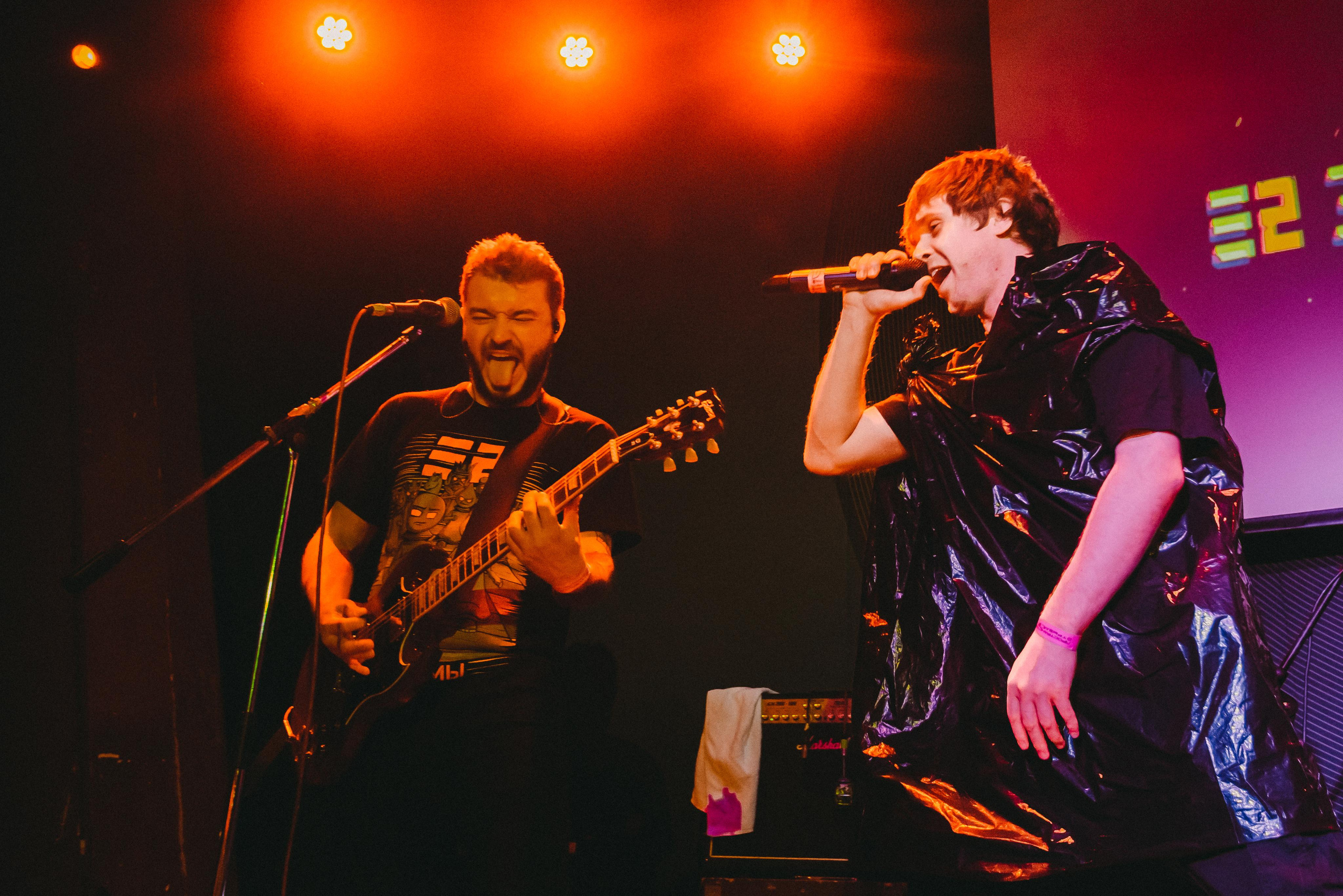 Группа Е2 ЗНАКОМЫ на фестивале "Территория отрыва" 30.04.22 