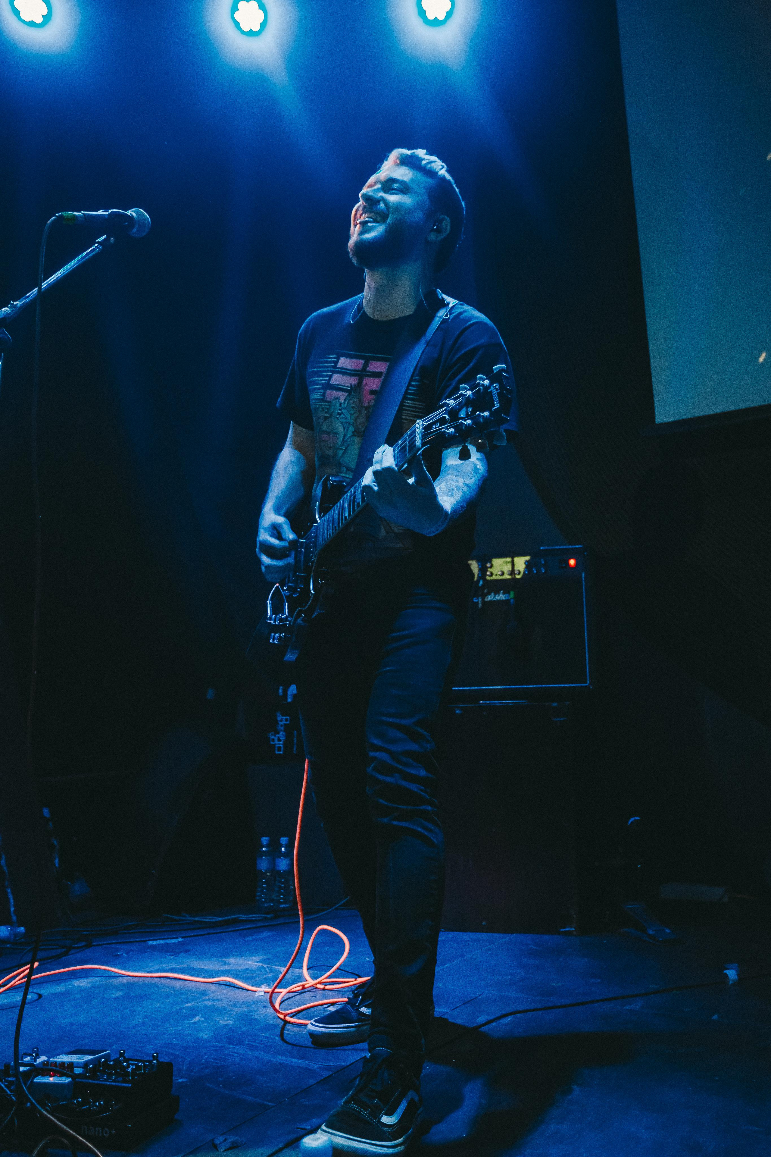 Группа Е2 ЗНАКОМЫ на фестивале "Территория отрыва" 30.04.22 