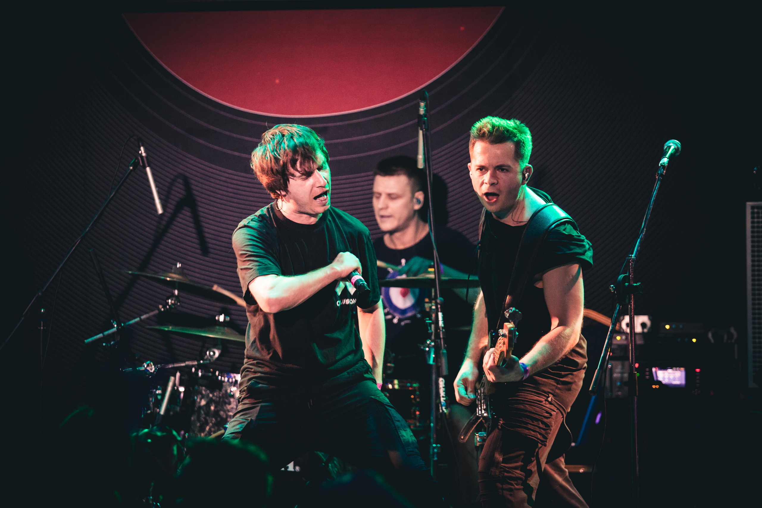 Группа Е2 ЗНАКОМЫ на фестивале "Территория отрыва" 30.04.22 