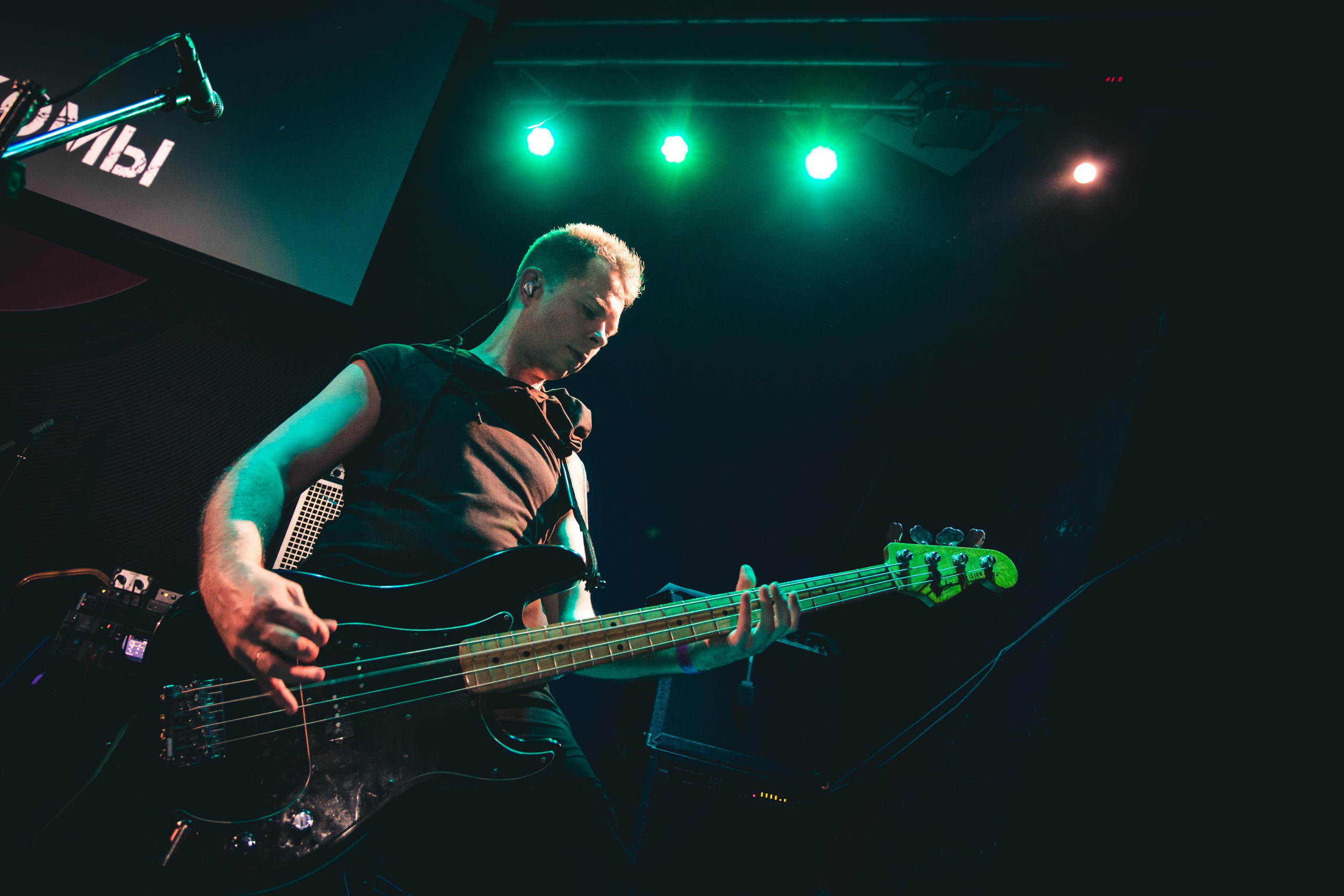 Группа Е2 ЗНАКОМЫ на фестивале "Территория отрыва" 30.04.22 